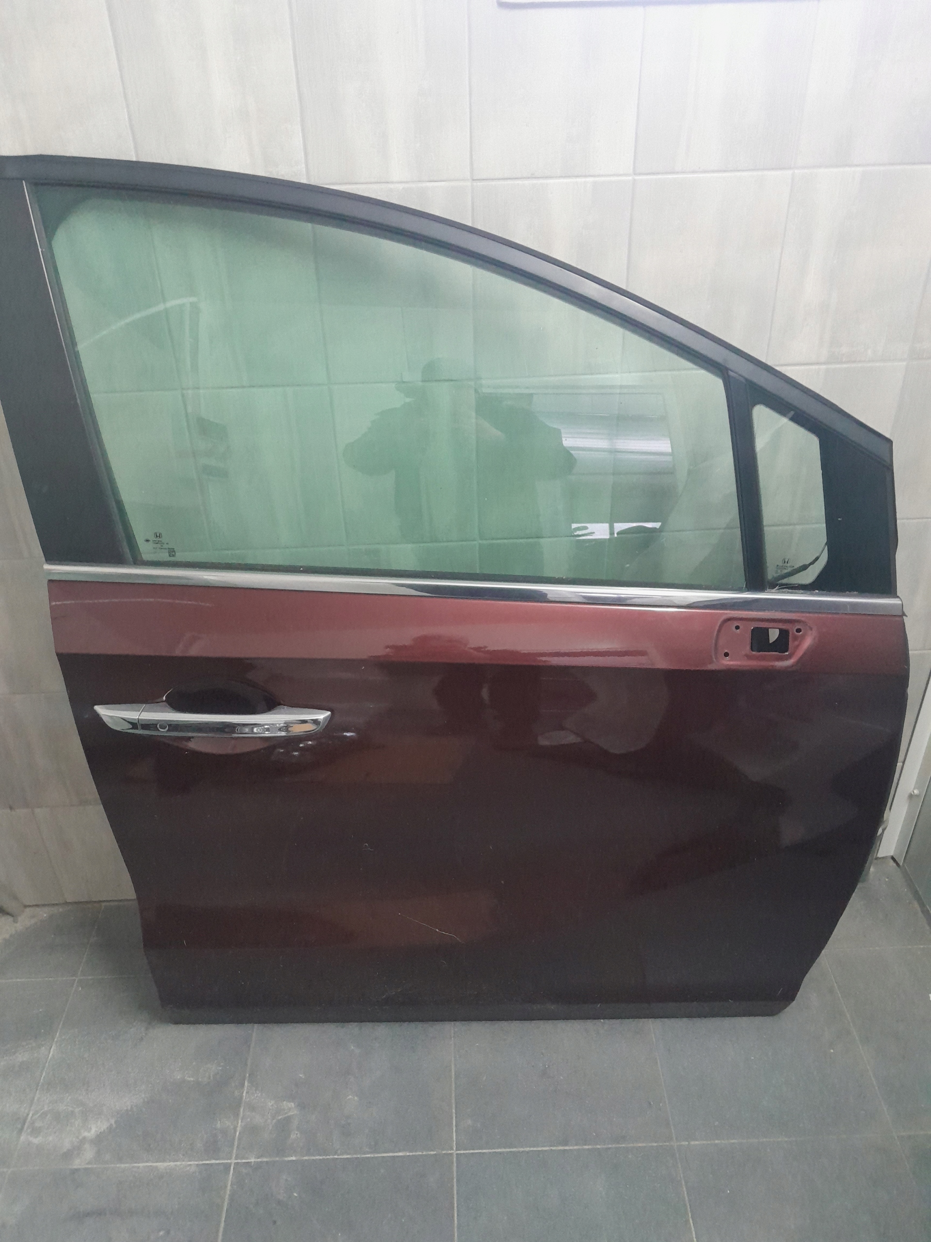 69666 - Передні праві двері Odyssey 2017+ - >