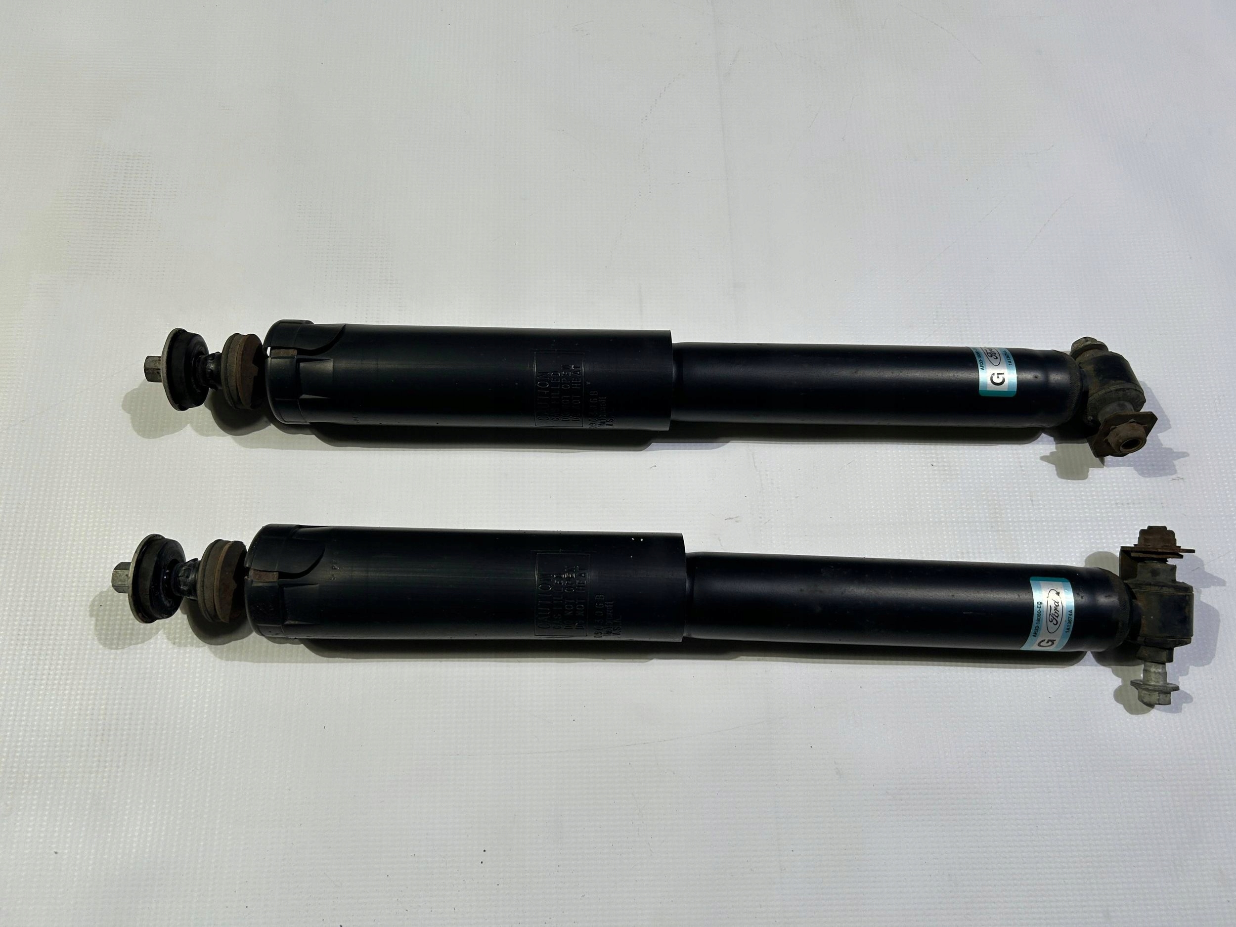 shock absorber rear part rear left right Ford Mustang V 2010-2014