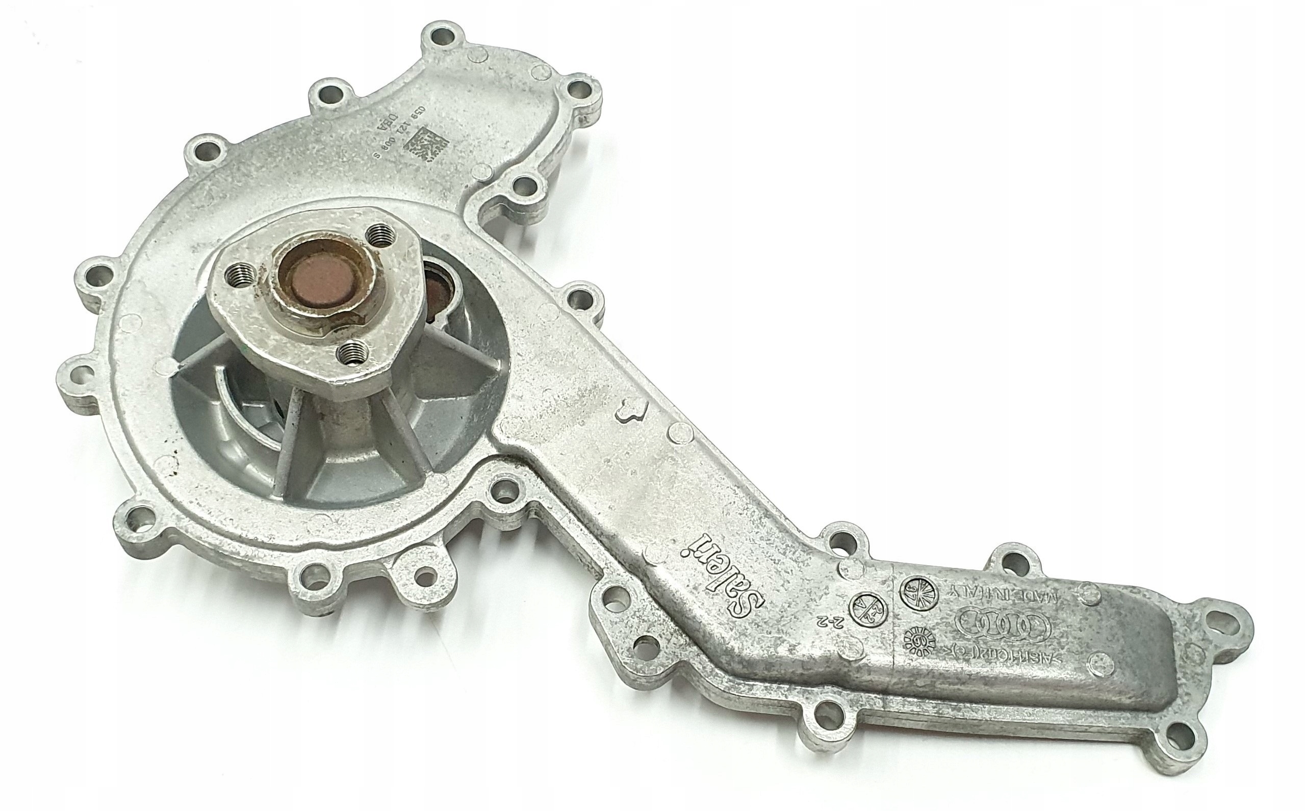 Водяний насос Audi 3.0 TDI 059121008M 059121008S