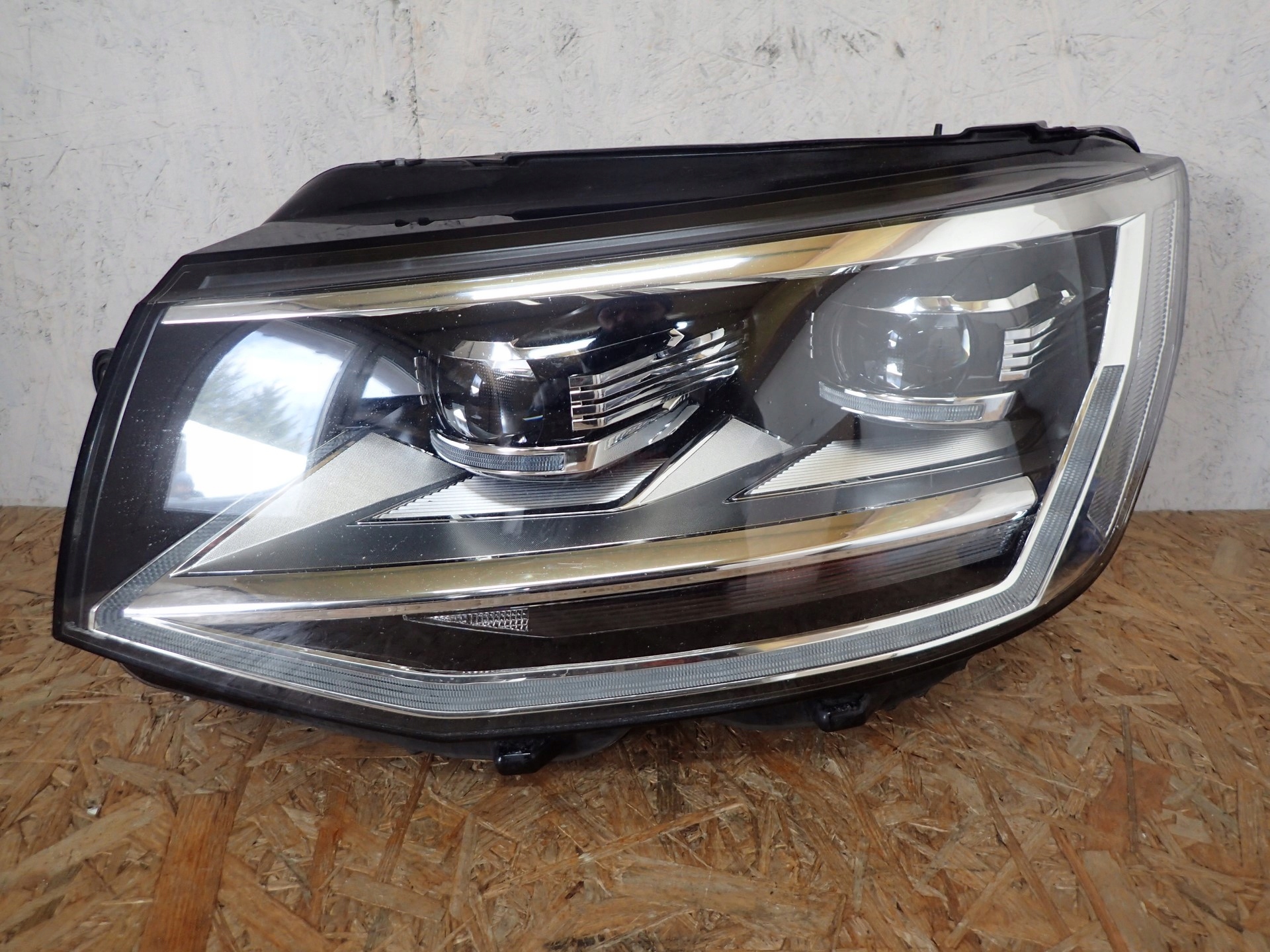 фара левая full led vw MULTIVAN T6 7E 2015-
