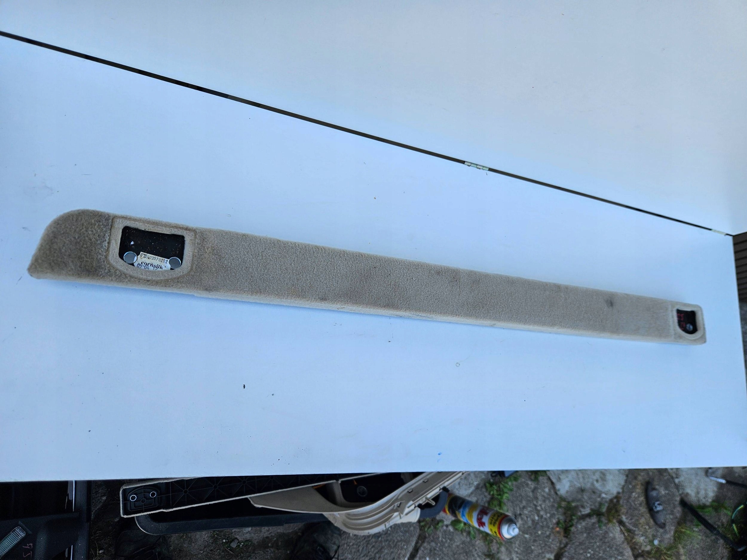 Volkswagen Touareg II 2 7P5 moulding boot left