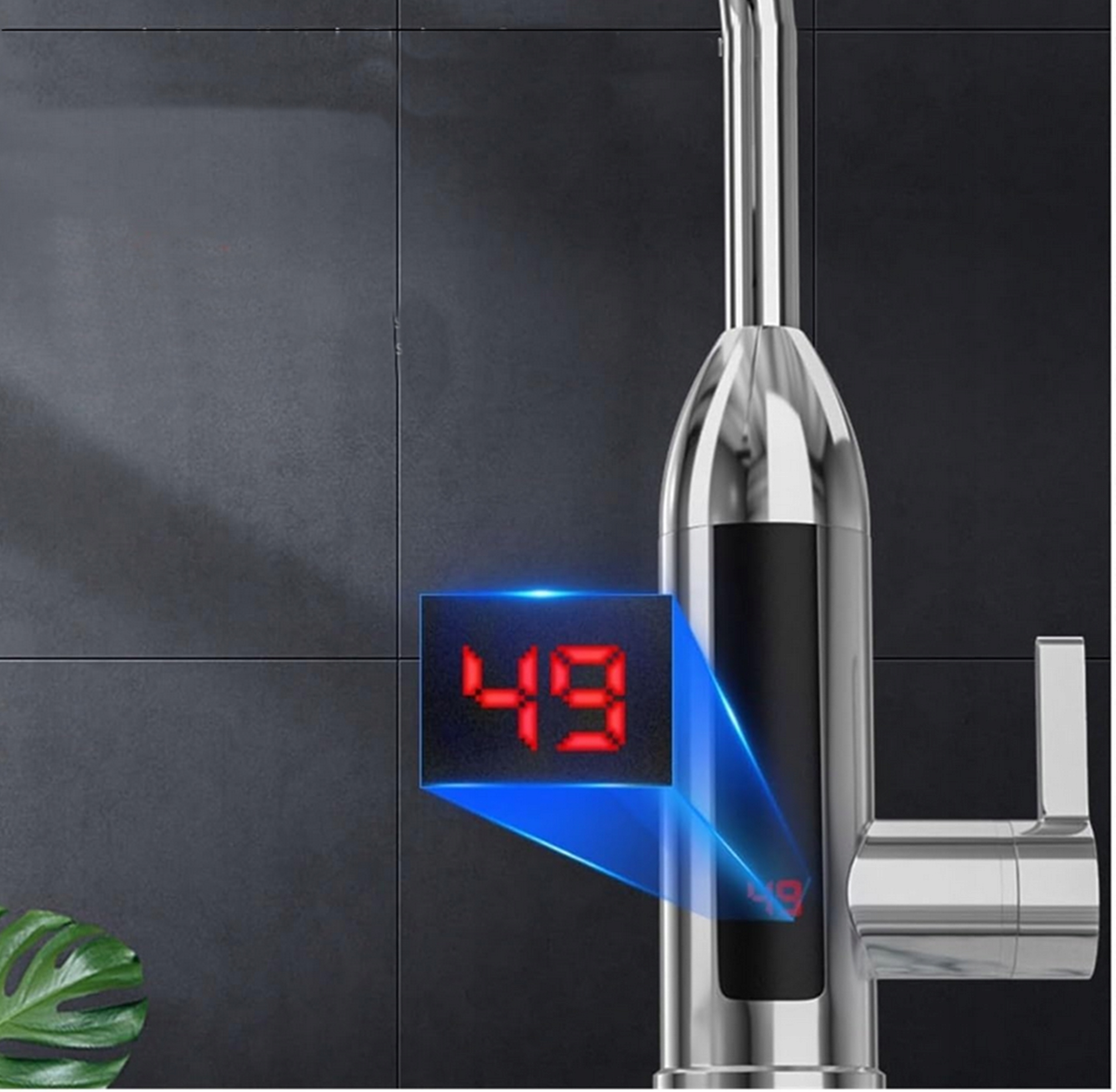 PRZEPŁYWOWY PODGRZEWACZ DO WODY ELEKTRYCZNY LCD KRAN CHROM 3000W Napięcie 22 V