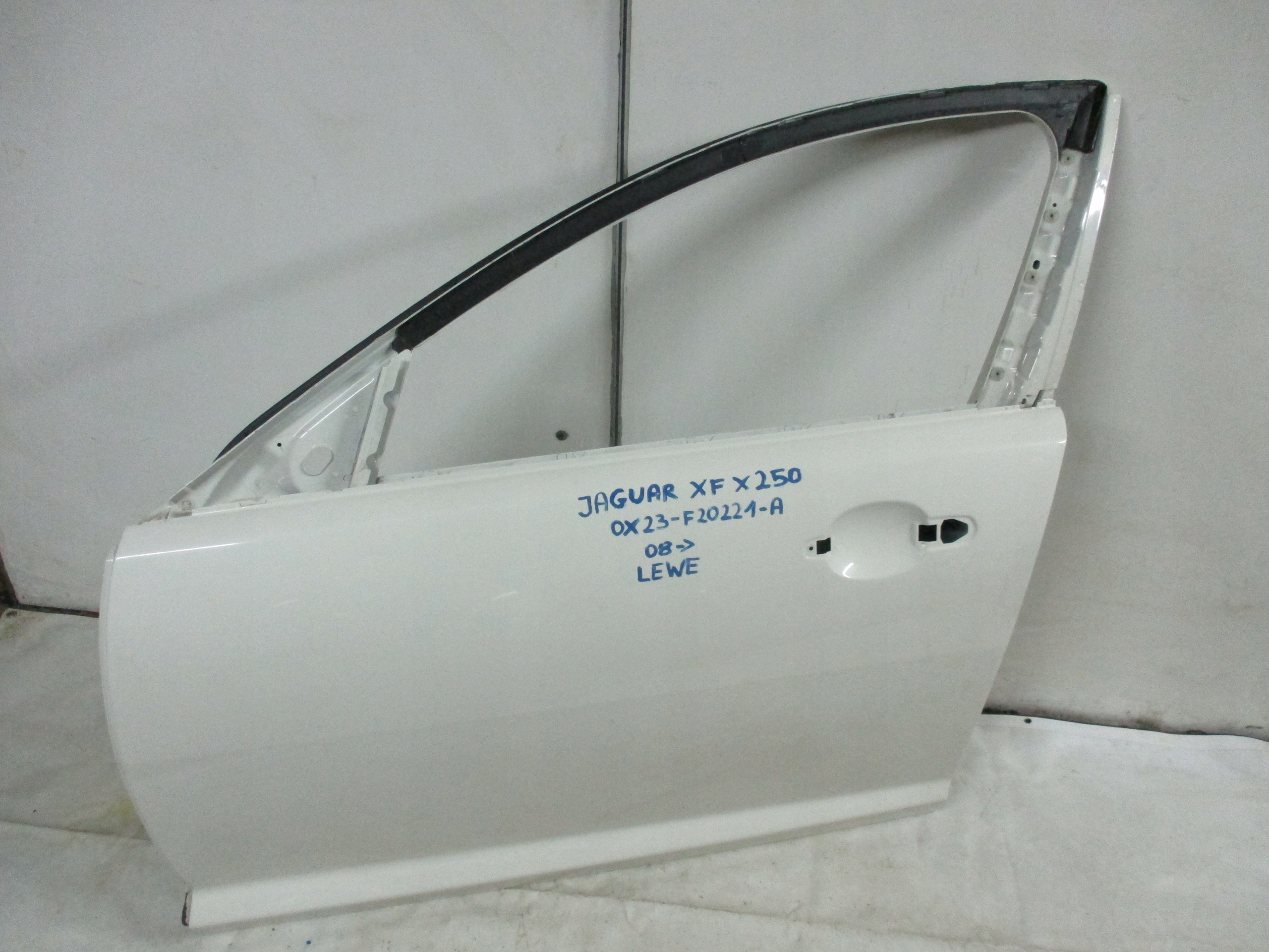 door left front front Jaguar XF X250 0X23-F20221-A
