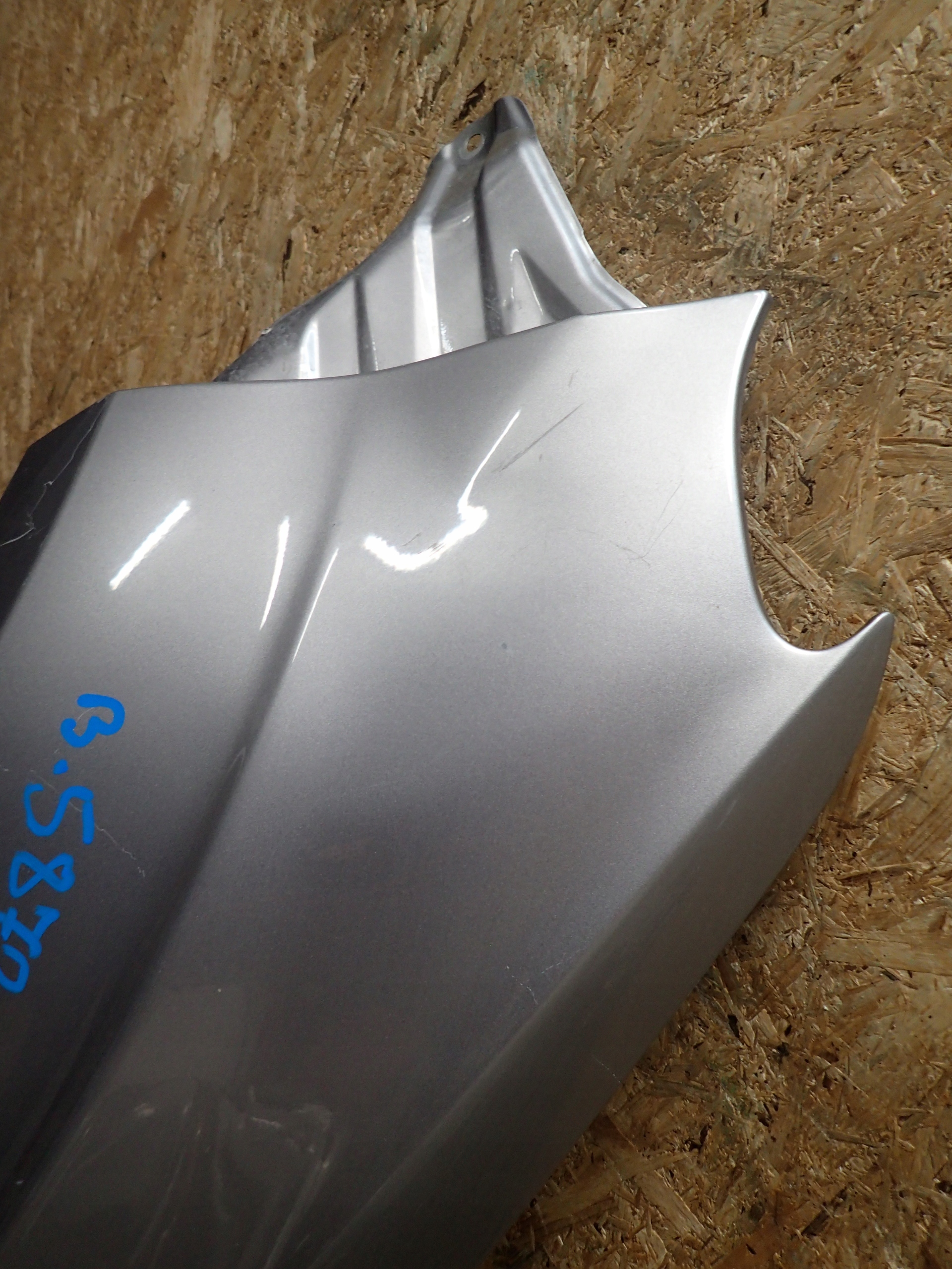 FENDER FRONT LEFT SUBARU FORESTER 08