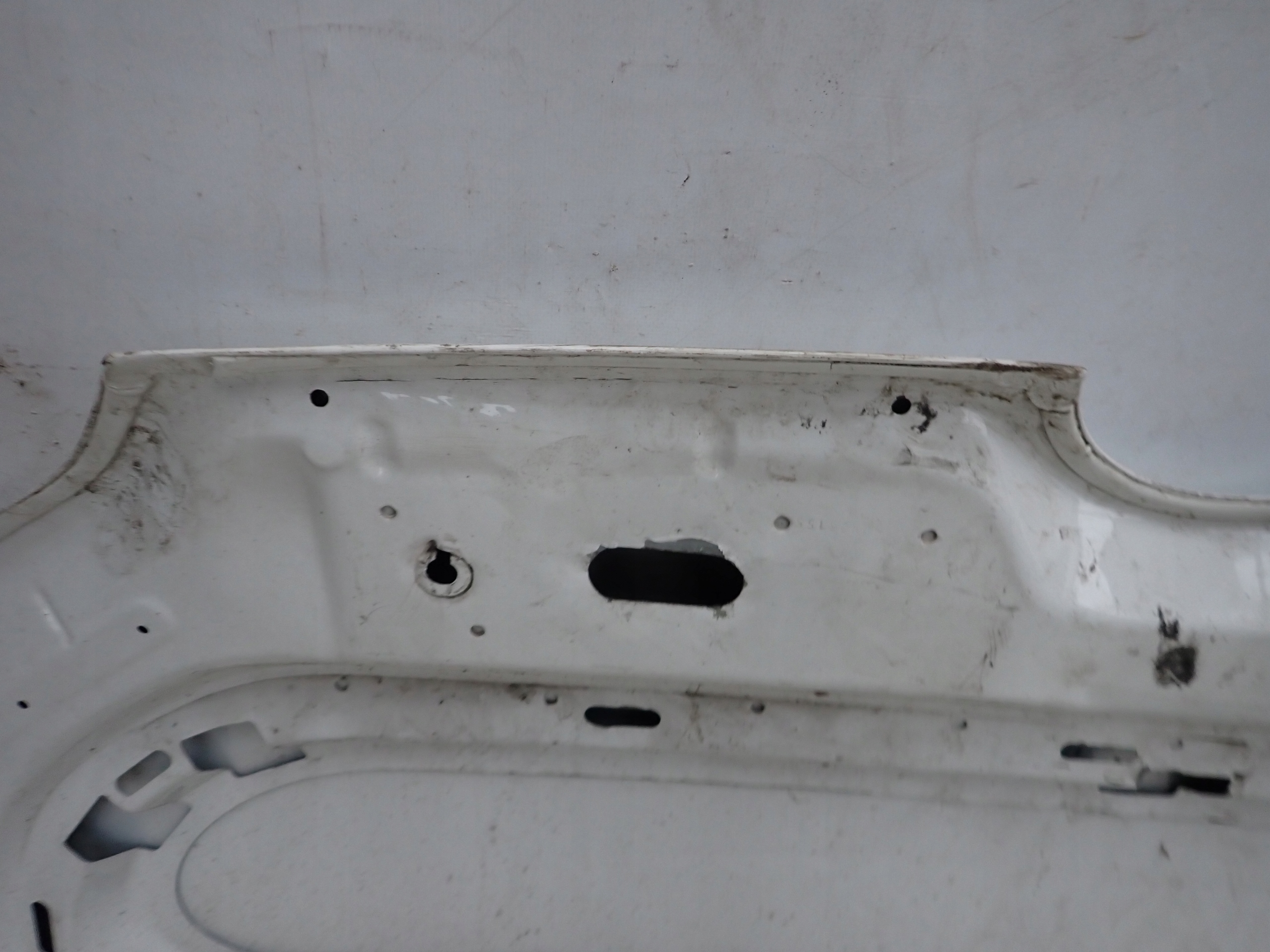 VW UP LIFT 16- bonnet