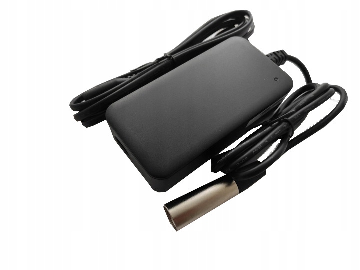 Ładowarka do roweru 26V 2A 4Pin Tranz-X, Giant Twist
