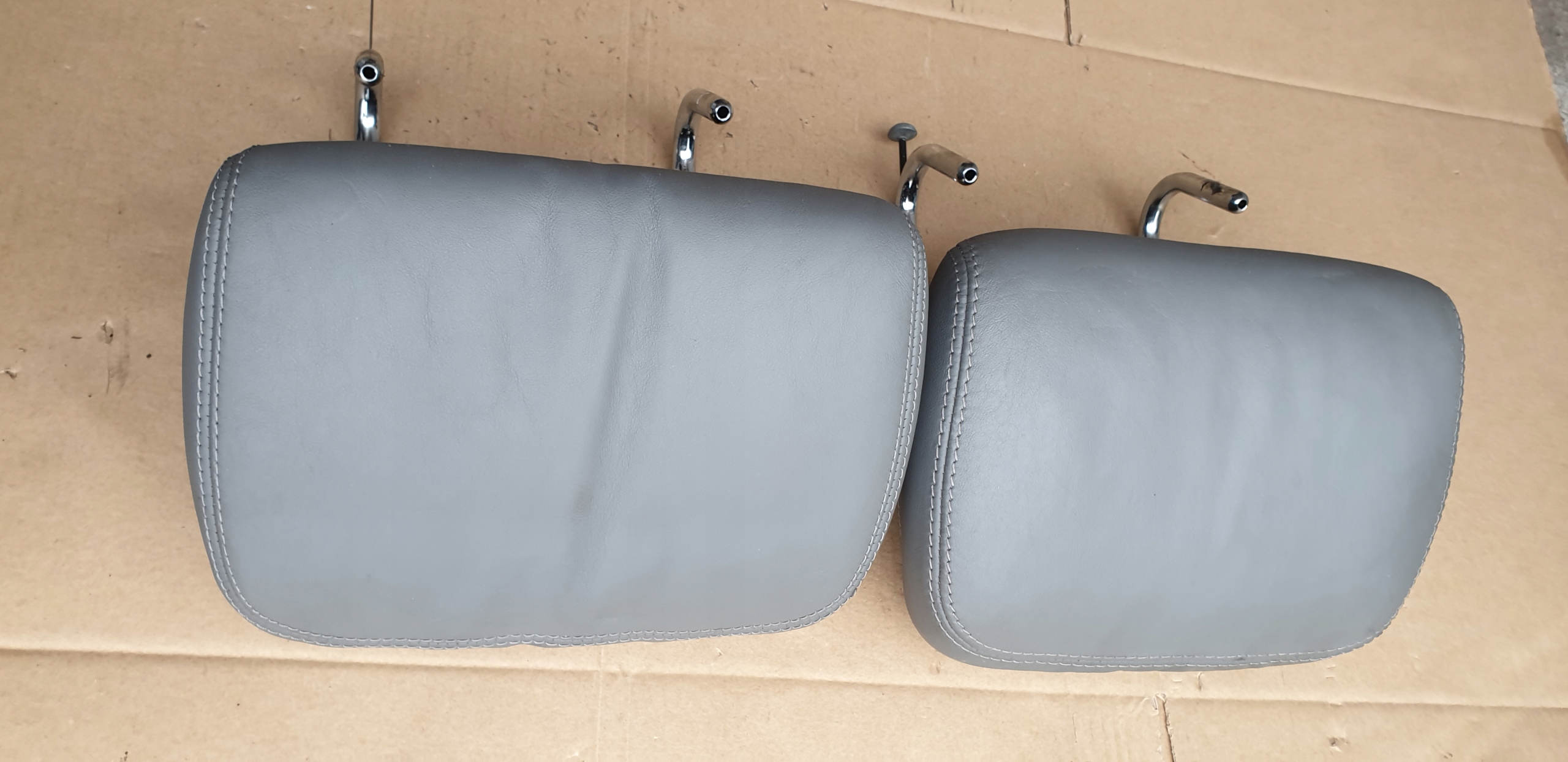 ZAGŁÓWEK TYLNY LEWY PRAWY TYŁ MERCEDES S W221