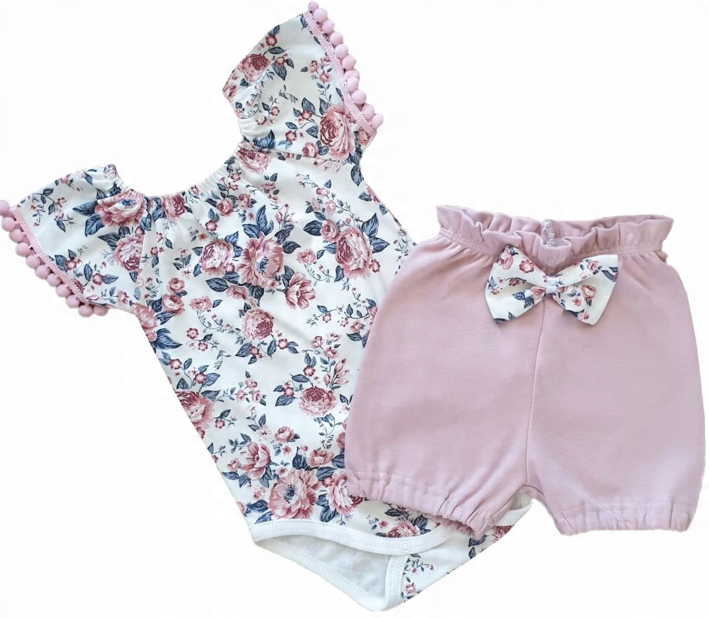 

Komplet dziecięcy body + spodenki r.92