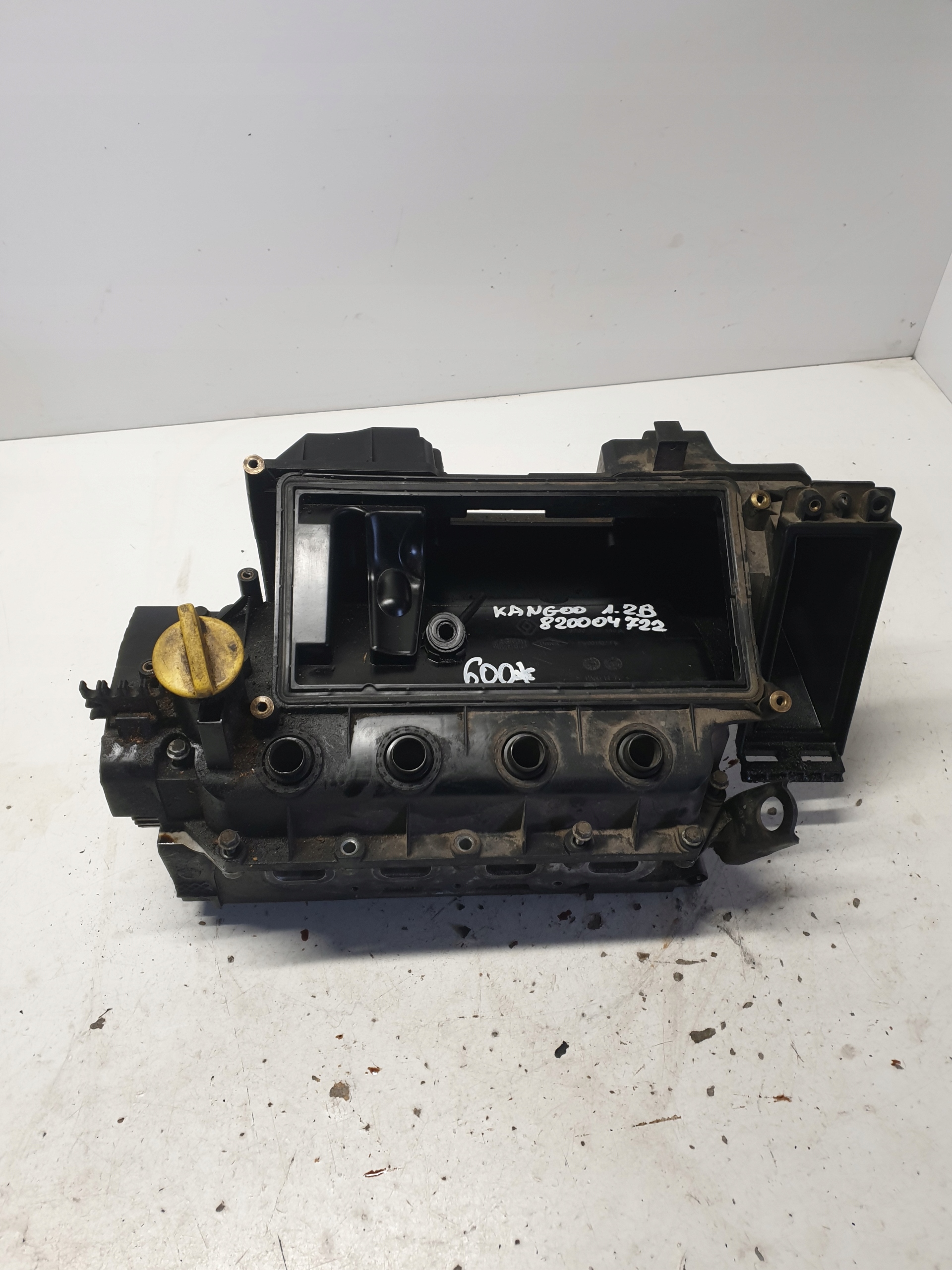 GŁOWICA SILNIKA 1.2 BENZ RENAULT KANGOO 820004722