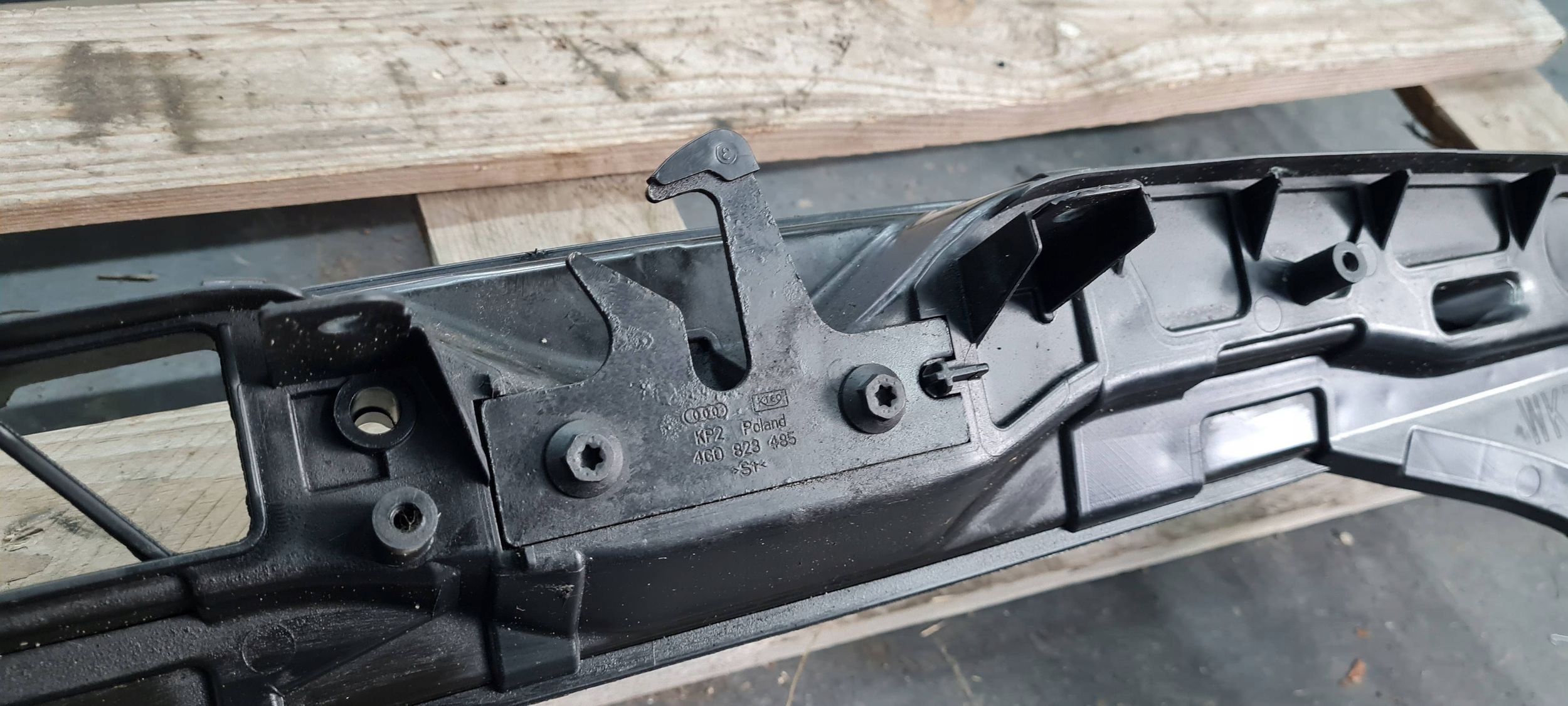 A7 4G support panel for radiators pillar iron front 4G0805594 A6 C7 4G