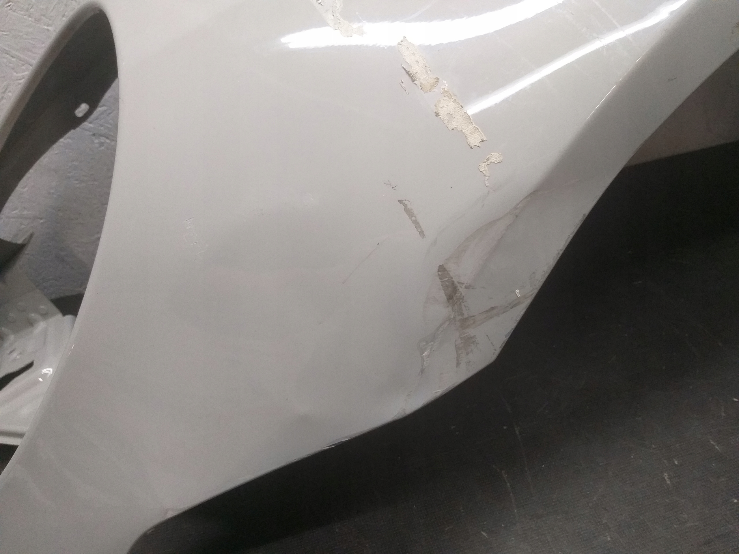 fender front left PORSCHE 911 992 18