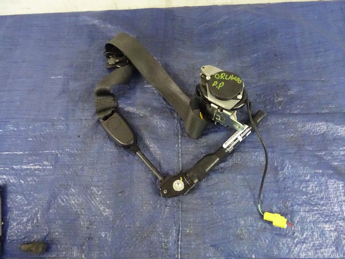 ПЕРЕДНІЙ ПРАВИЙ РЕМІНЬ БЕЗПЕКИ CHEVROLET ORLANDO