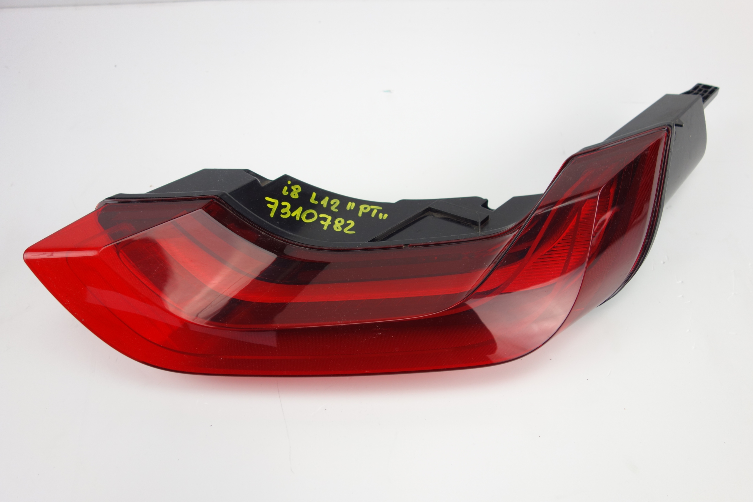 light right rear LED BMW i8 L12 7310782