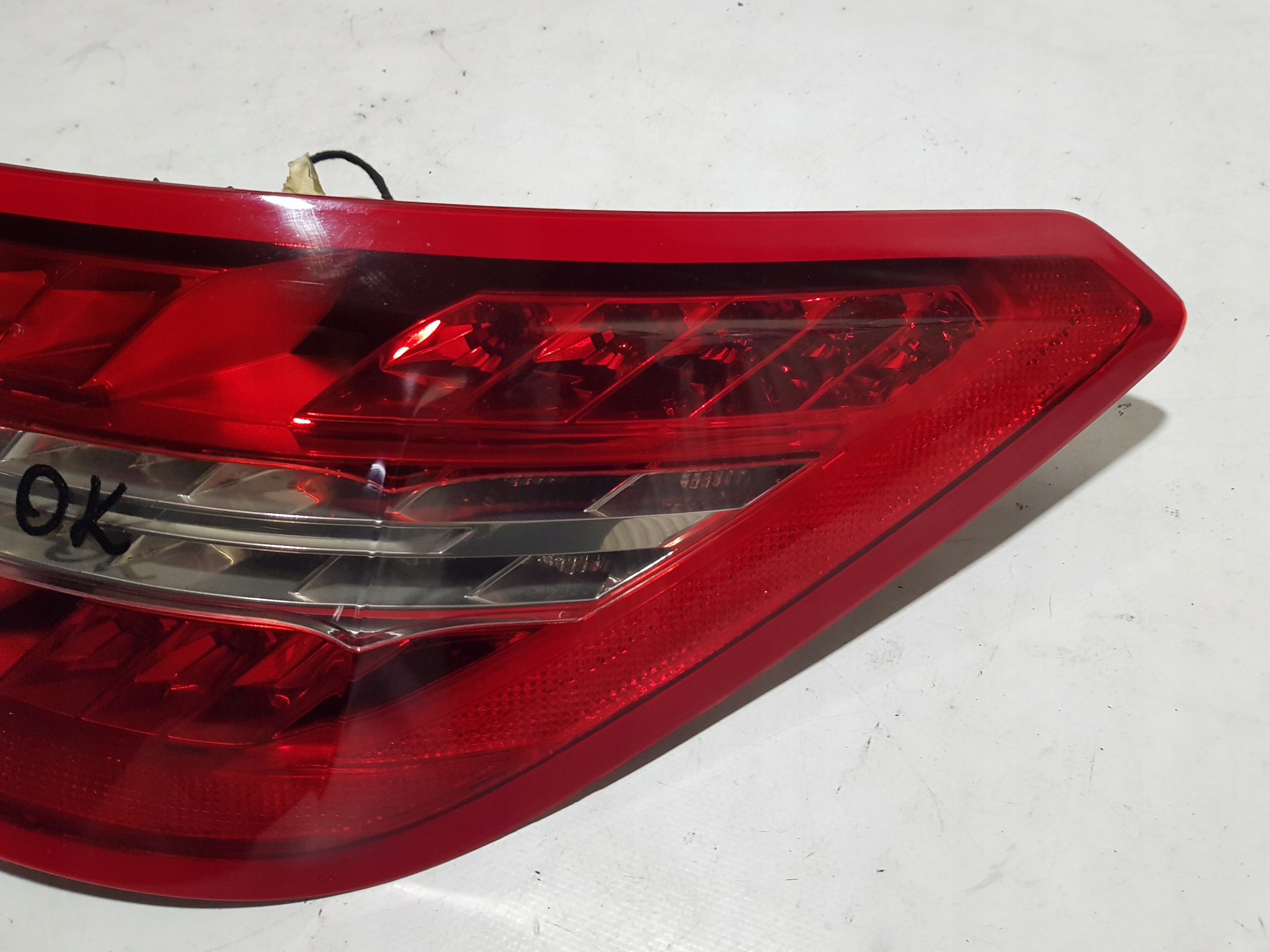 MERCEDES E COUPE CABRIO W207 C207 light right rear part rear left LED 2079060258