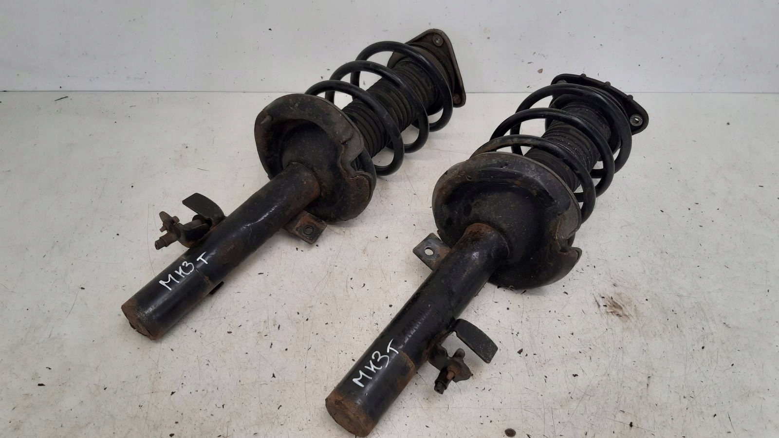 shock absorber spring front Ford Focus MK3 2,0 TDCI