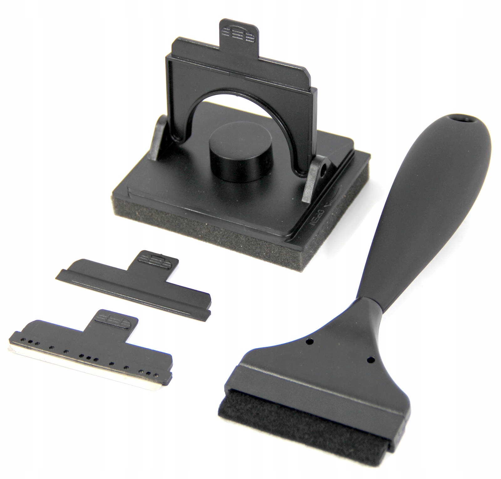 

Czyścik Skrobak 18cm Z Żyletką Gąbką Zestaw 4w1