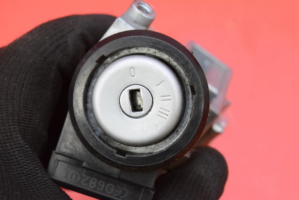 ignition key 3M51-3F880-AE FORD FOCUS MK3 1.6 TDCI 115 KM 11-15