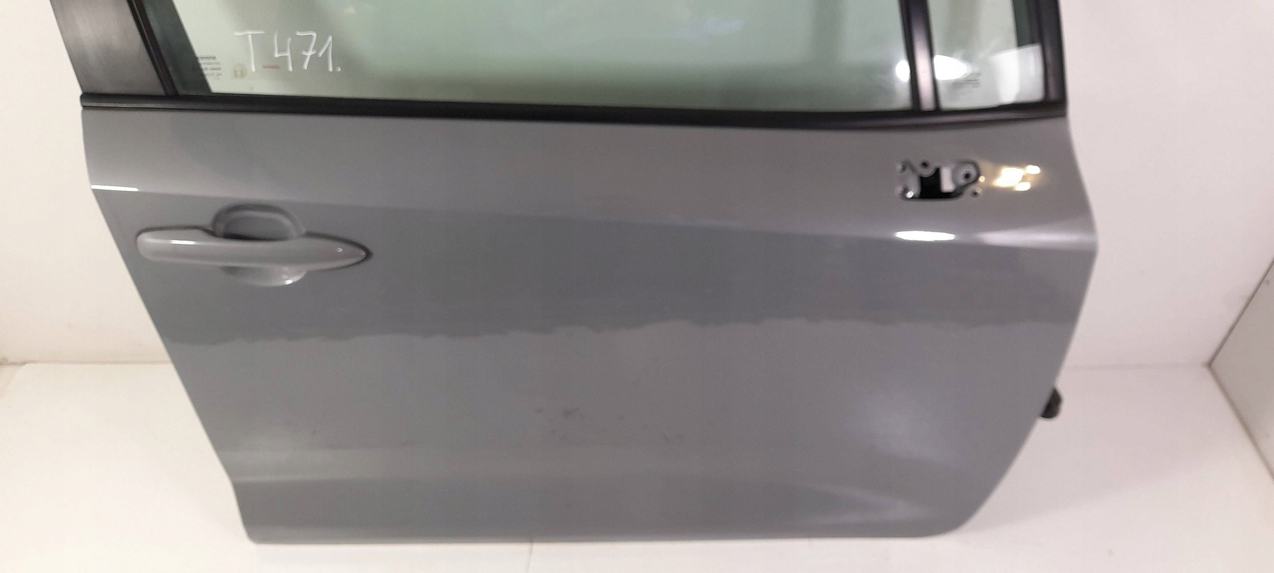 Toyota Corolla E21 door front right 1H5 (T471)