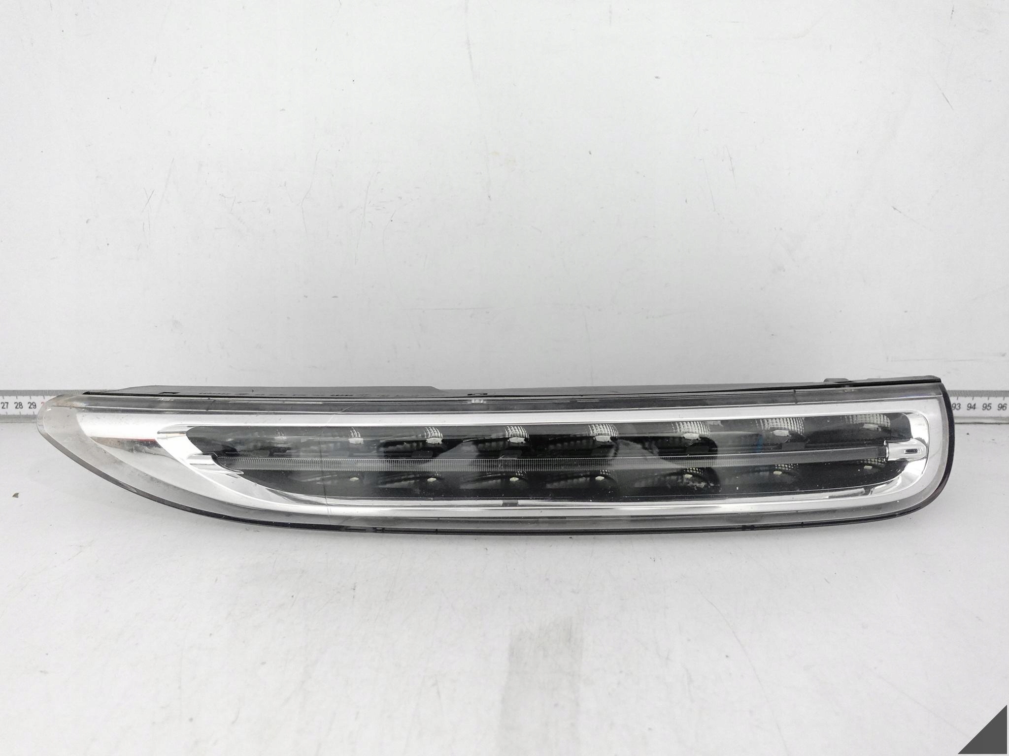 PORSCHE CAYENNE II 2 7P5 10-14 fog light LED DRL indicator right front
