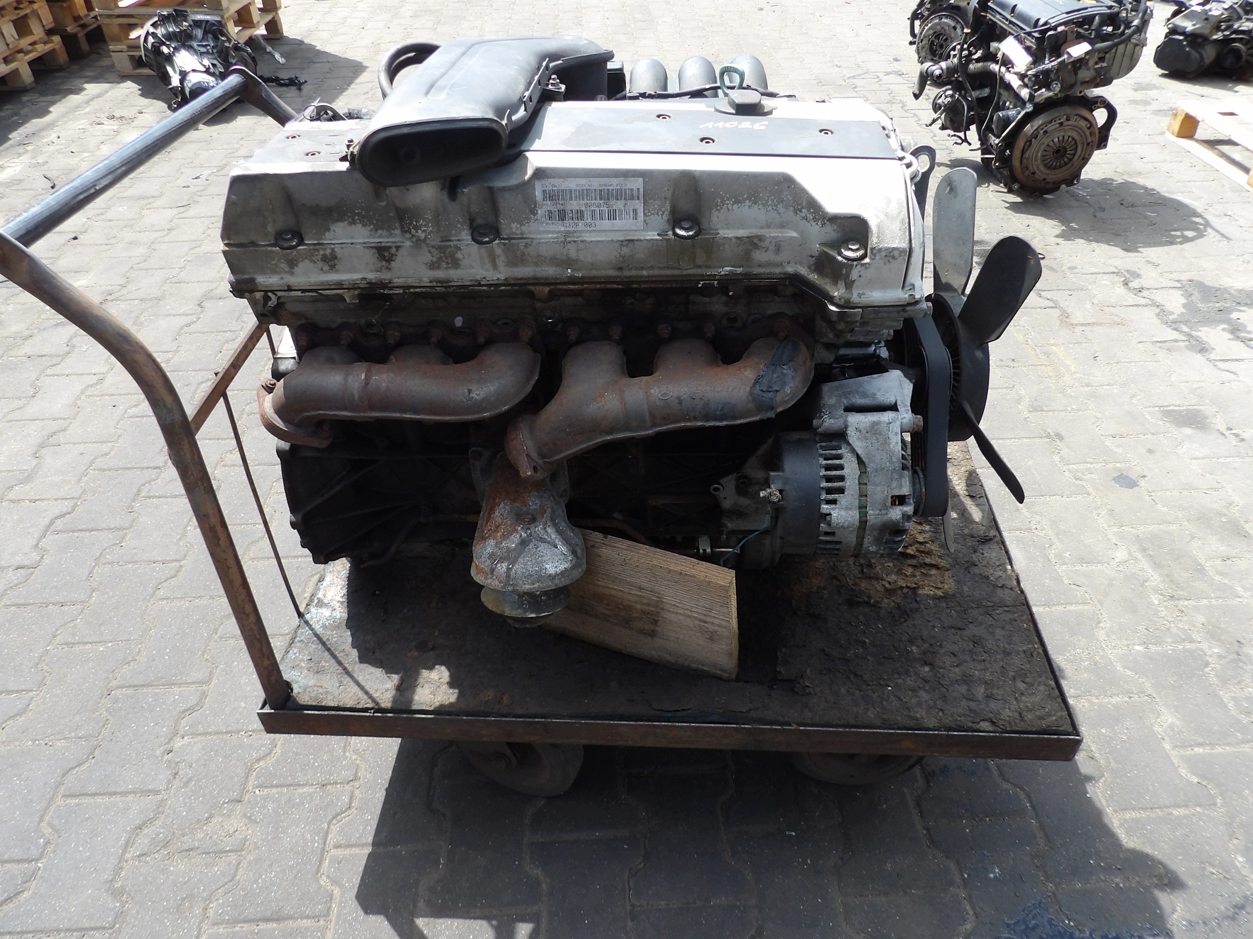 Daewoo Chairman, Mercedes 3,2 petrol engine complete
