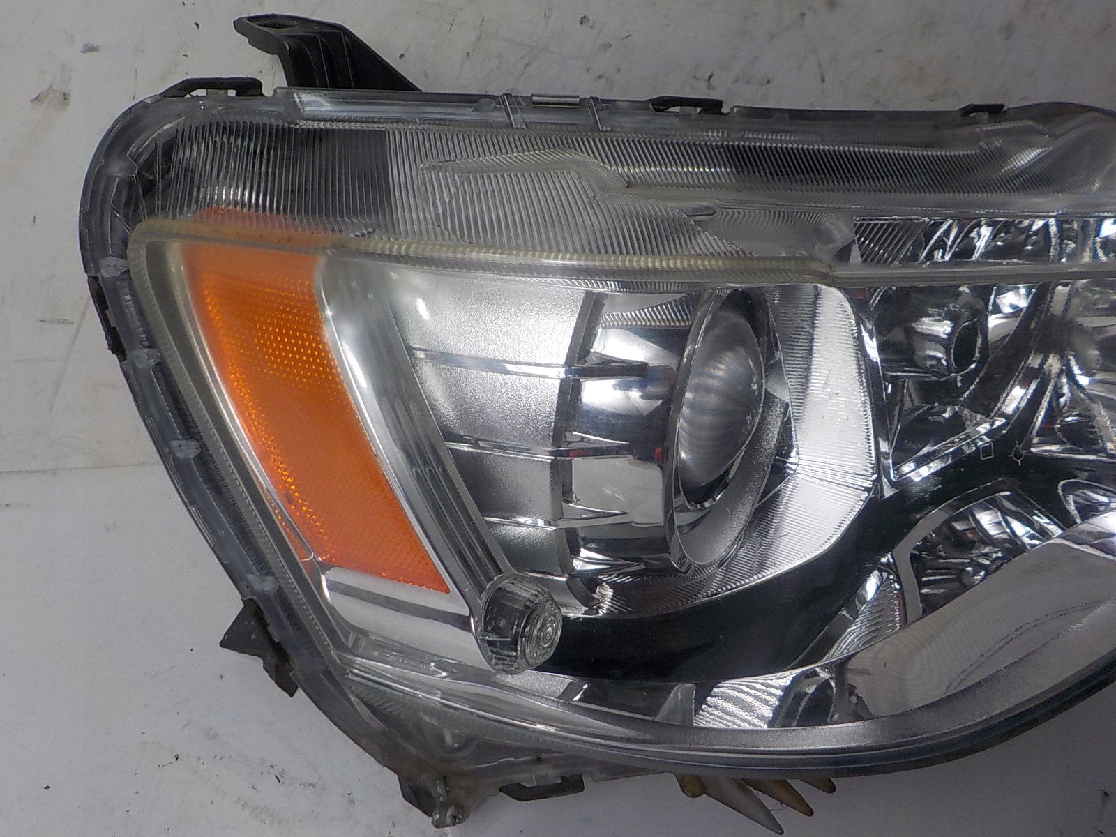 MITSUBISHI OUTLANDER II LIFT XENON light right front front UK