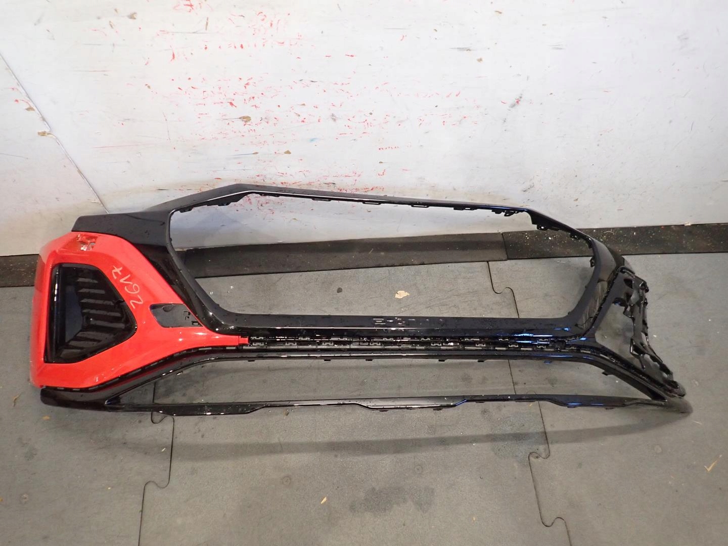 bumper front front AUDI Q8 E-TRON LIFT 2023- 4KE807725