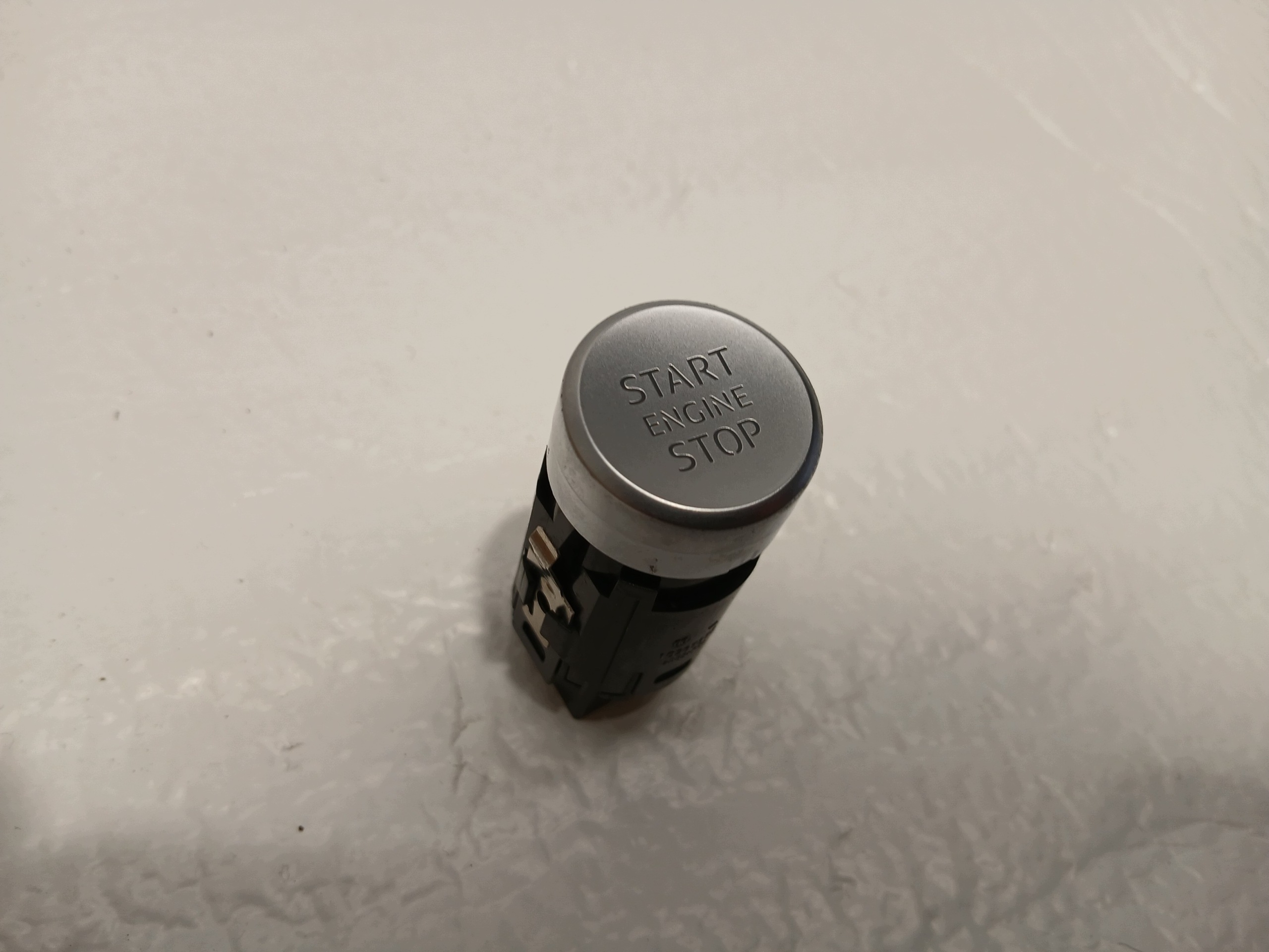 AUDI A4 B9 LIFT button ZAPLONU START STOP 8W1905217F