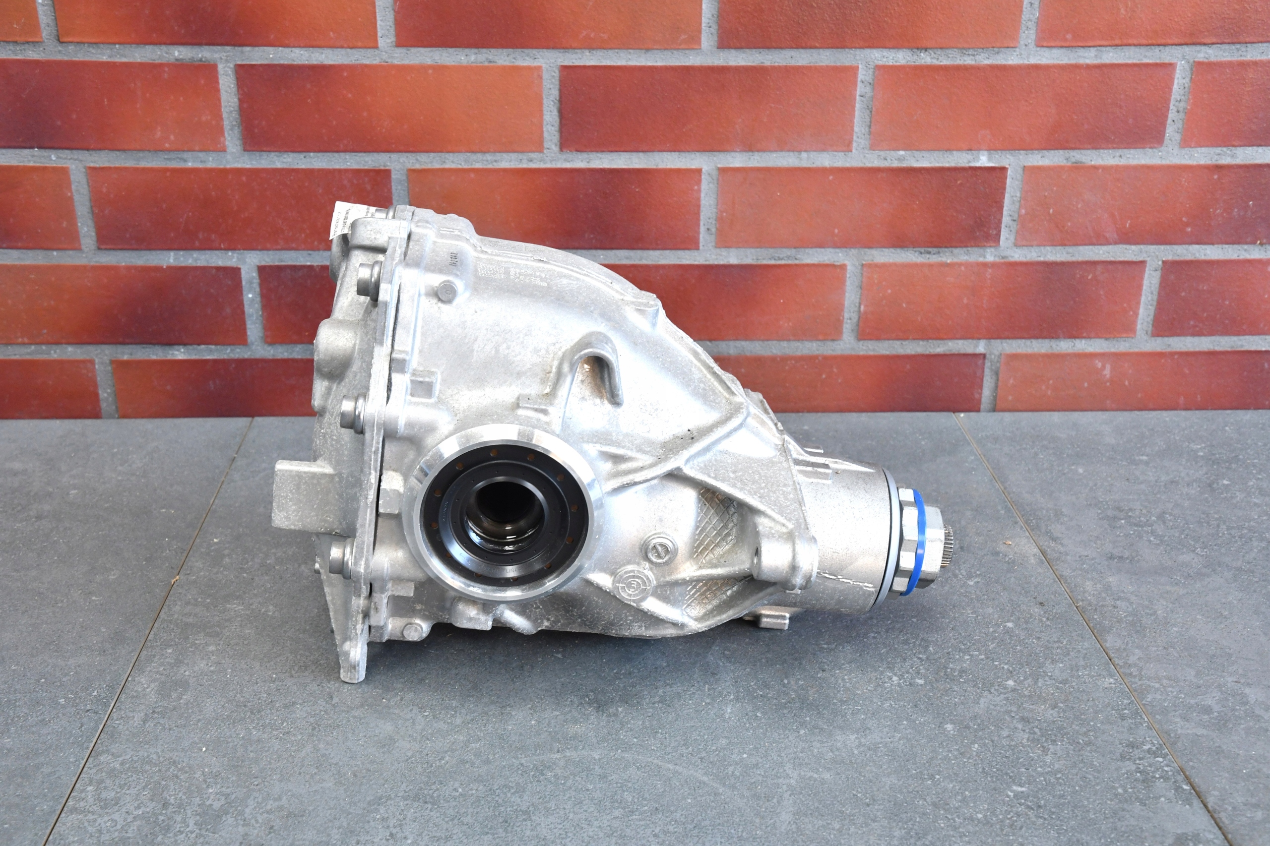 différentiel diff. colonne de direction arrière OSI BMW 5 G60 G61 8850953 7464km
