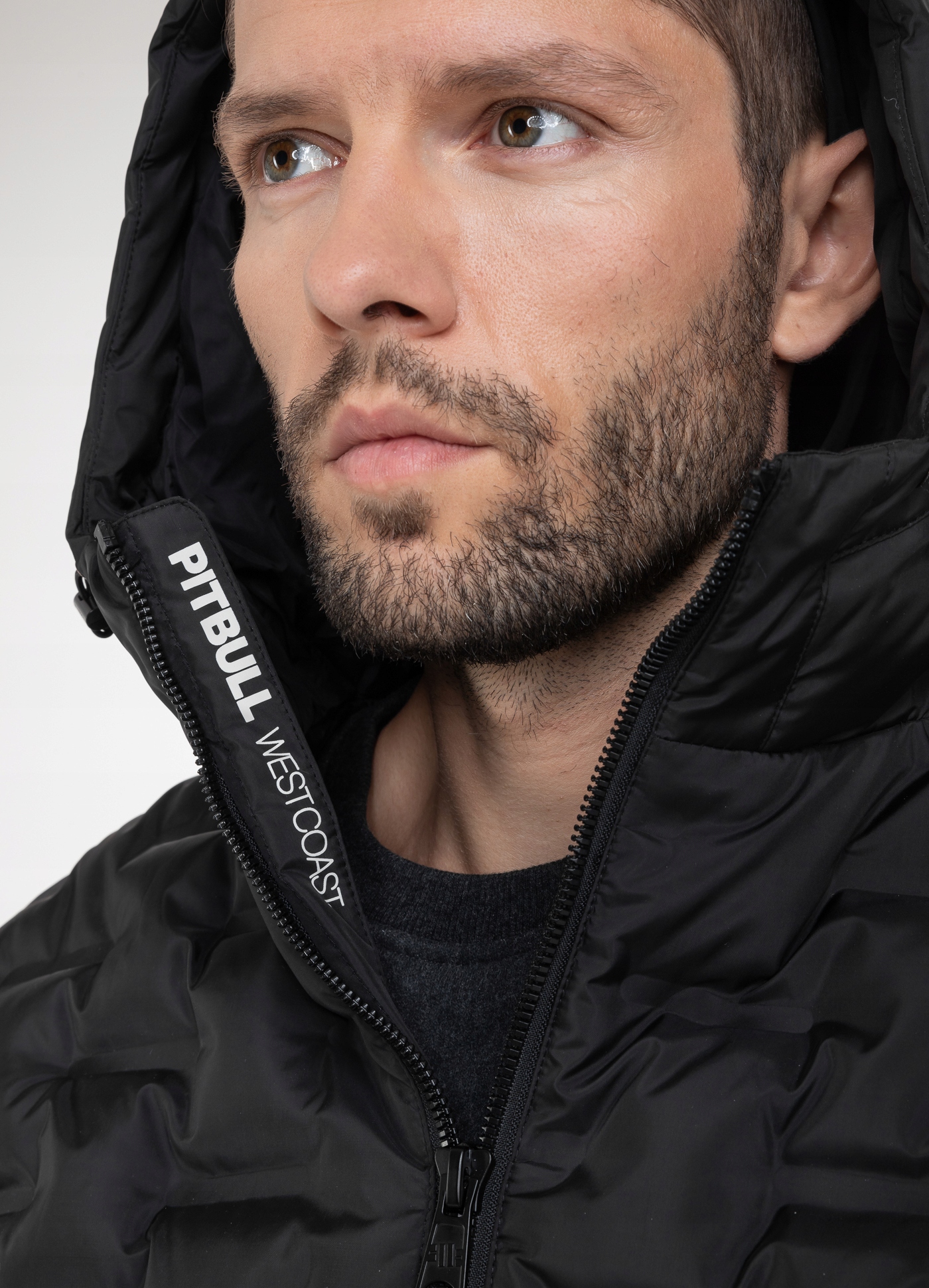 KURTKA ZIMOWA MĘSKA PITBULL PIKOWANA Z KAPTUREM XL Kolor czarny