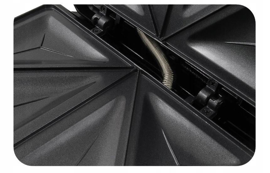 TOSTER OPIEKACZ DO KANAPEK TOSTÓW SANDWICH 1000W TRÓJKĄTY Model TOSTER OPIEKACZ DO KANAPEK TOSTÓW D10