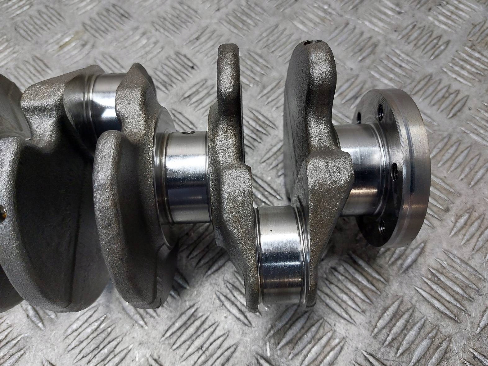 crank VOLVO S60 II 1.6 D D4162T
