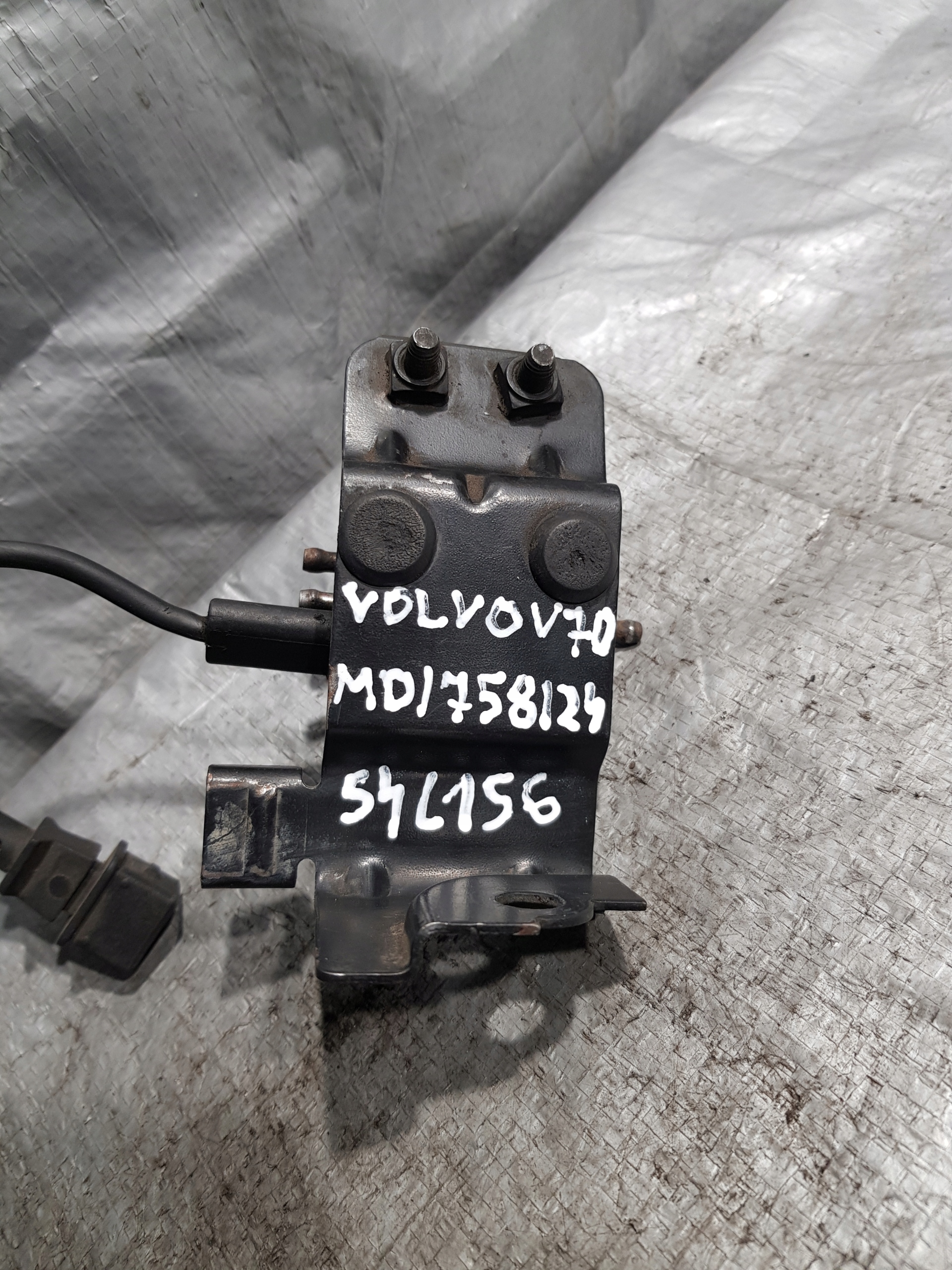 valve vacual VOLVO V70 1271890