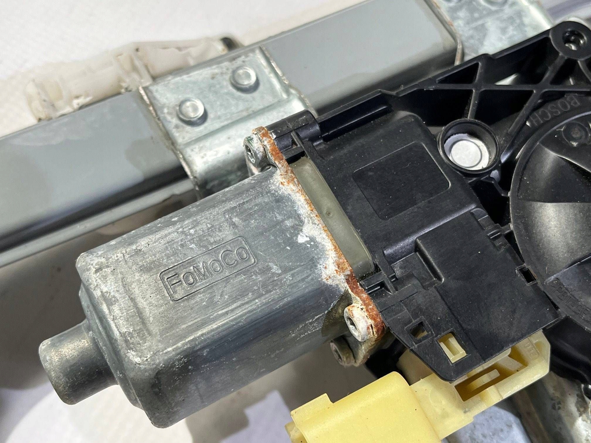 window regulator mechanism door przednich front right Ford F150 2015