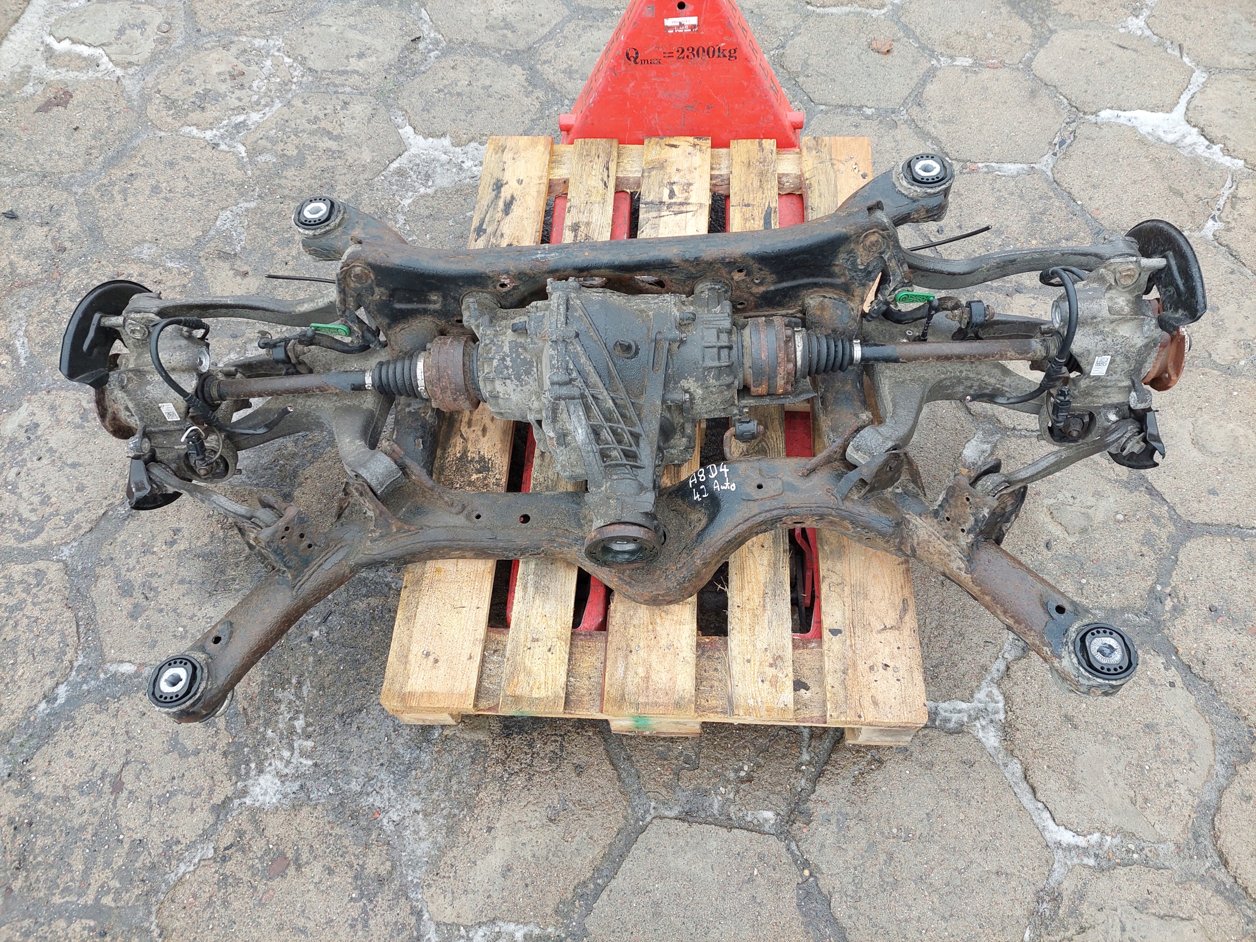 sider axle beam rear part springing differential rear semi-axis swing AUDI A8 D4 4.2 TDI