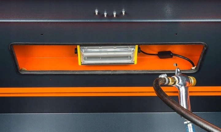 PIASKARKA KABINOWA INŻEKTOROWA 520L PRODUKT POLSKI Marka MINIMAL TOOLS