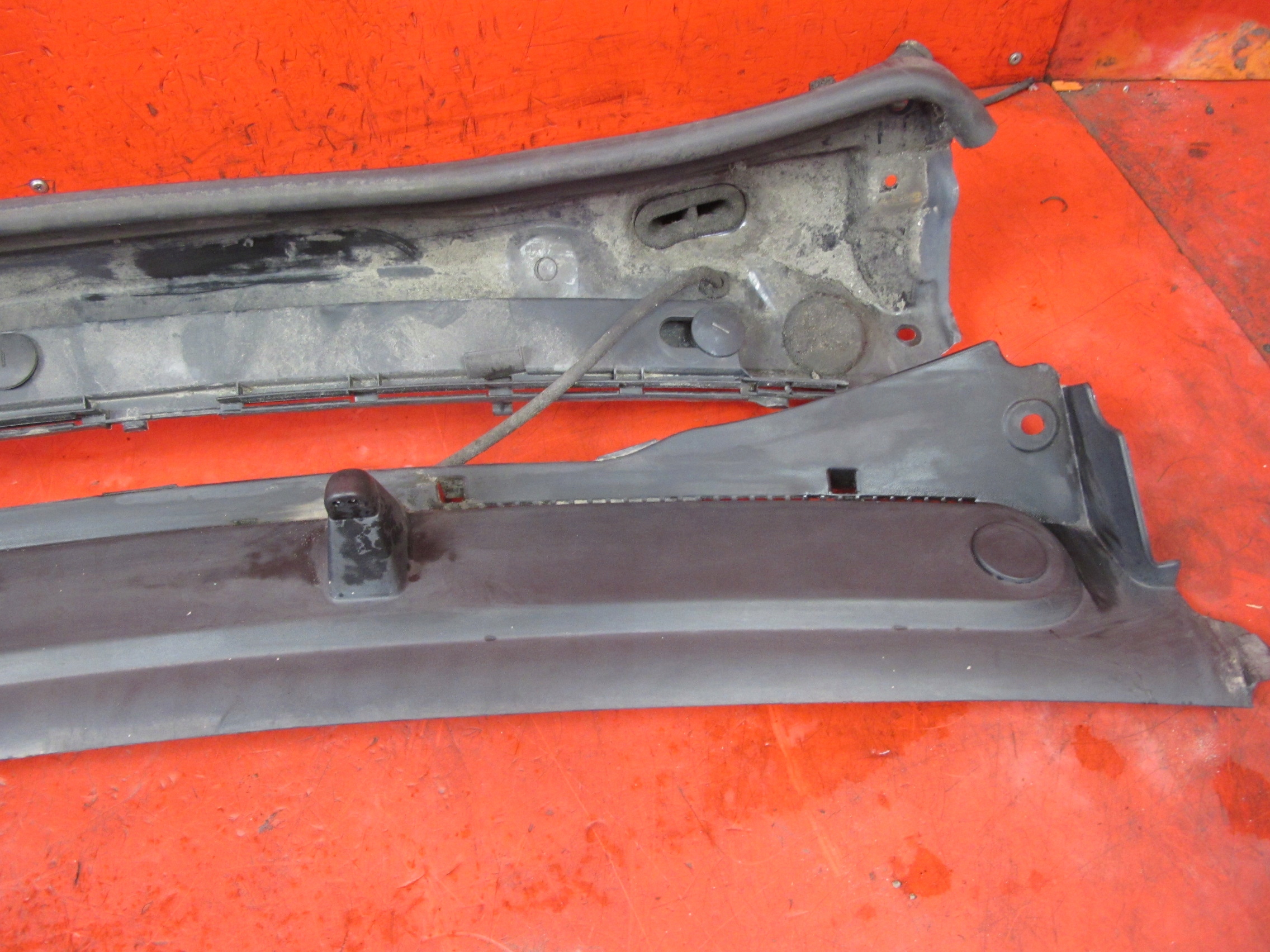 TRAFIC II VIVARO A torpedo upper lower KOMPLET