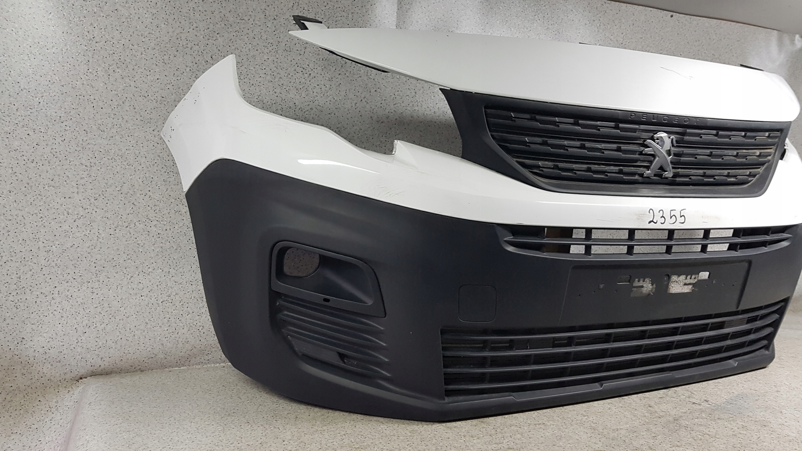 PEUGEOT PARTNER IV 4 2020 - bumper front 2355
