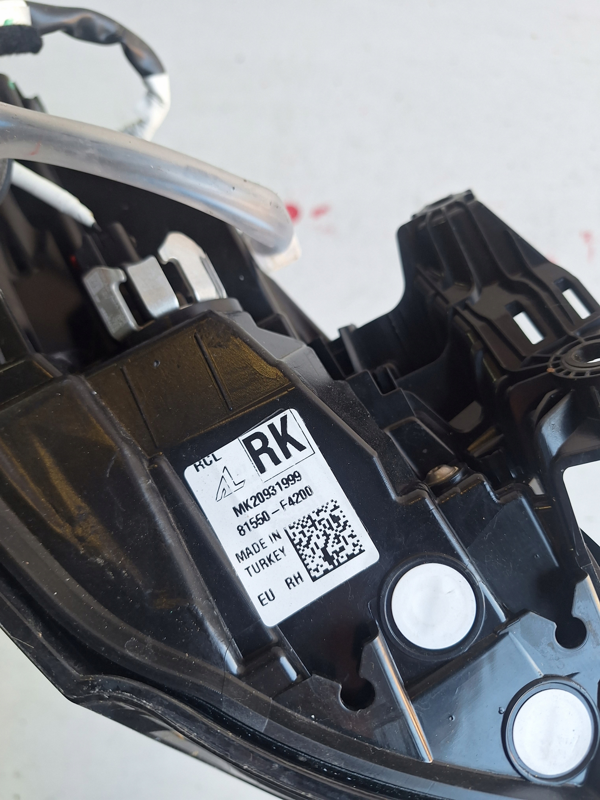 TOYOTA CH-R II 23-> light rear part right LED EU