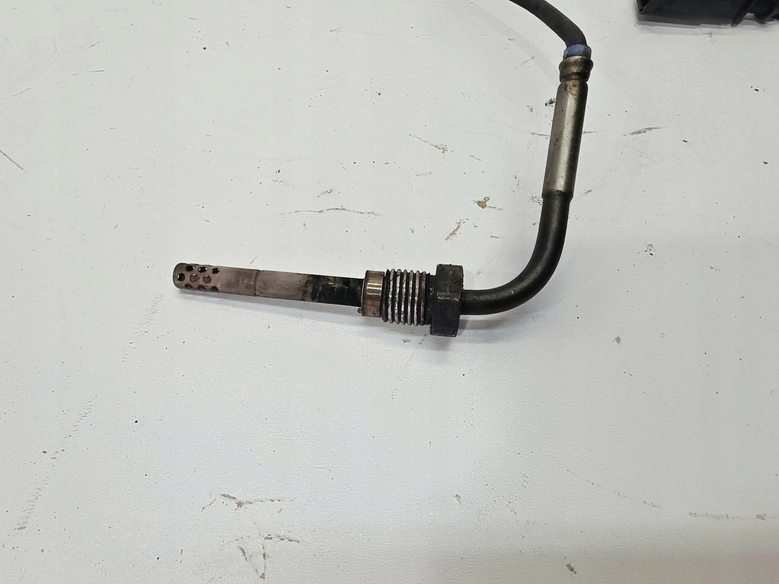 Sensor TEMPERATURY Gase AUDI VOLKSWAGEN SEAT SKODA 038906088D