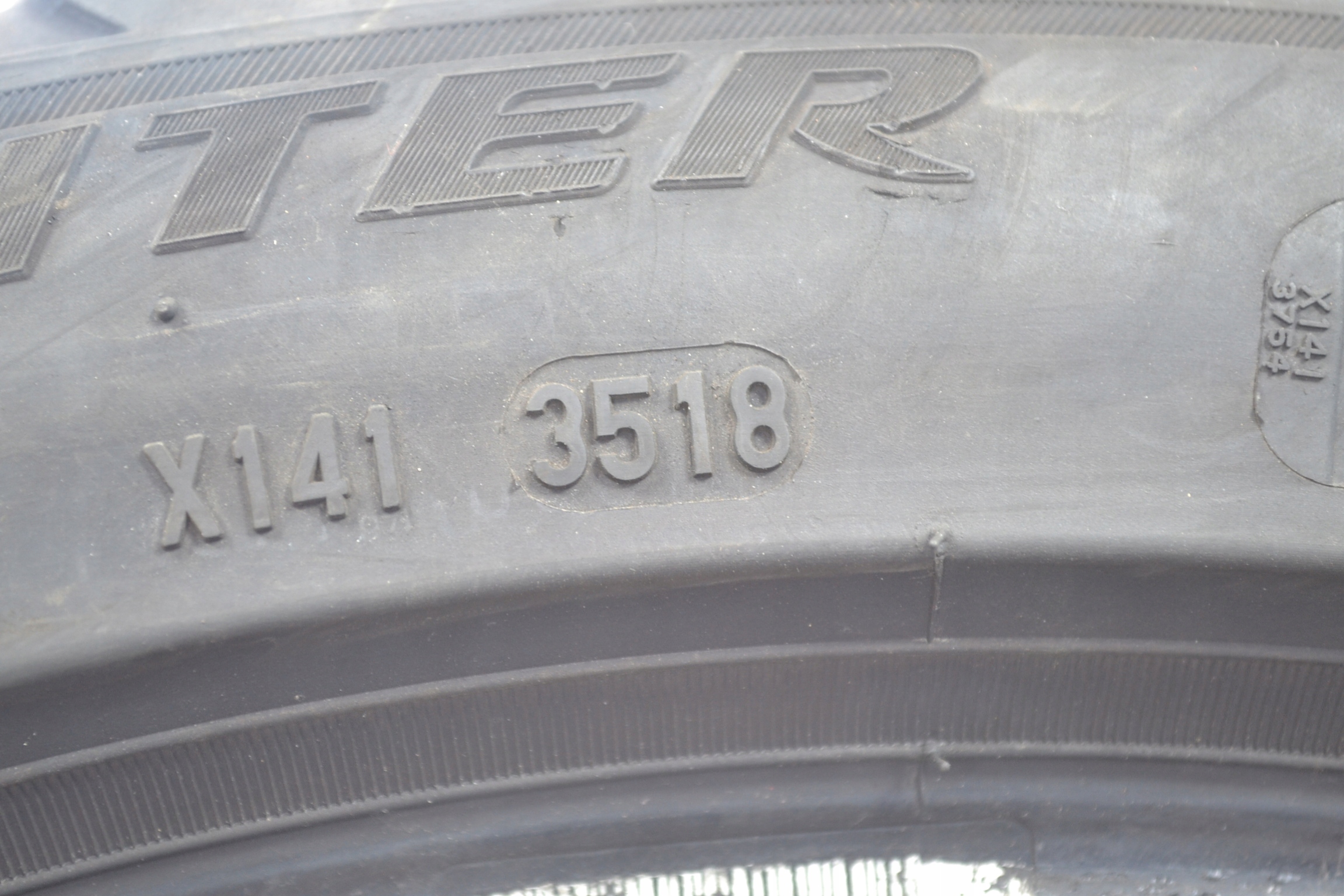 225/45R18 95H PIRELLI SOTTOZERO 3 RFT x2szt 7599z EAN (GTIN) 8019227281415