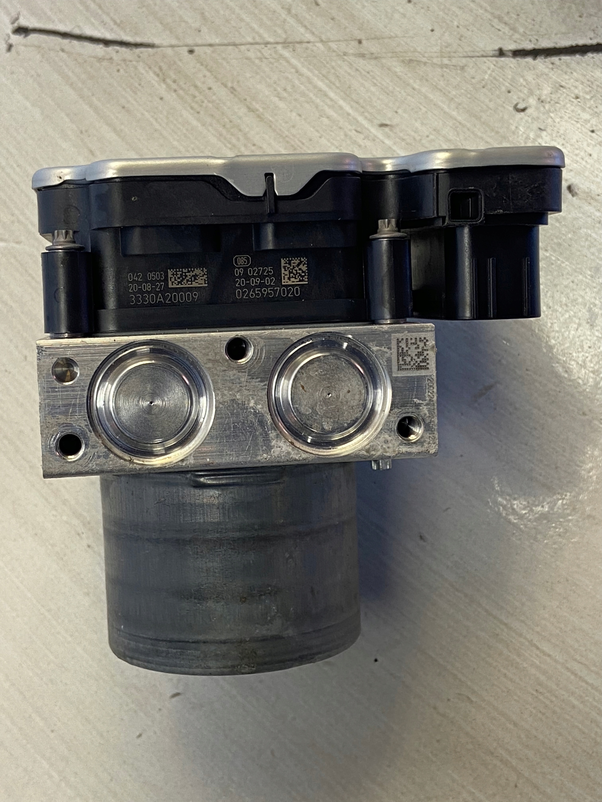 YARIS IV 0265957020 НАСОС ABS ГИБРИД