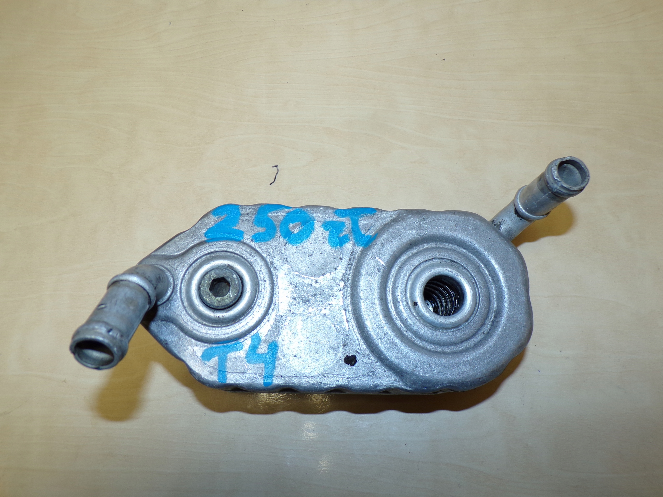 VW TRANSPORTER T4 CARAVELLE MULTIVAN Motor Ölkühler Getriebe getriebe AUTOMAT