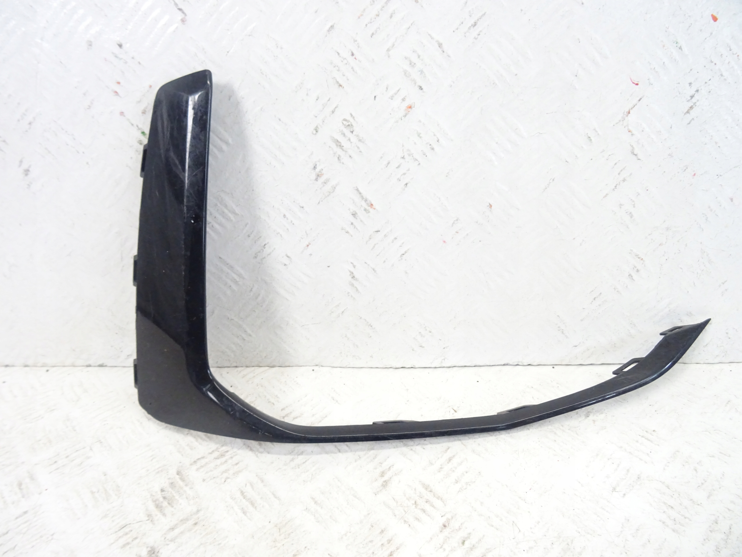 moulding of a bumper front front right AUDI Q7 4M0 LIFT S-LINE 4M0807300A