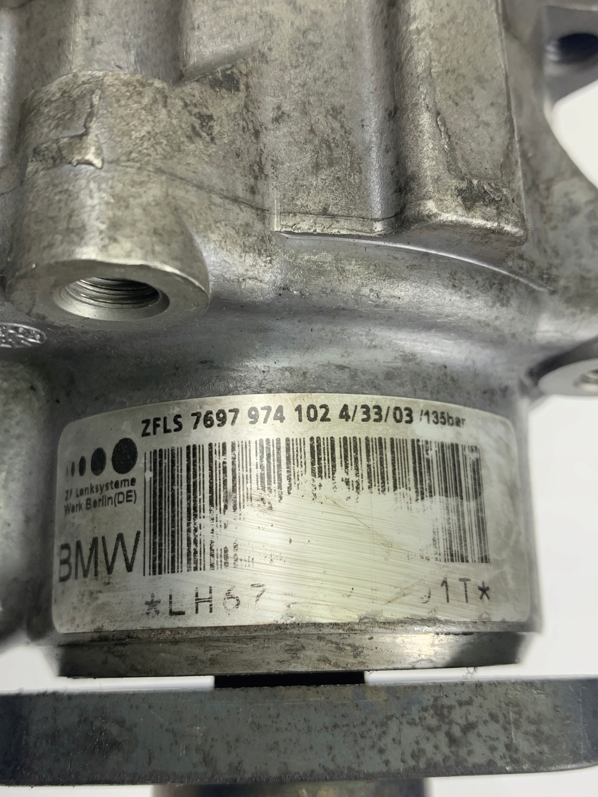 Pompa servosterzo BMW E60 3.0D 7697974102