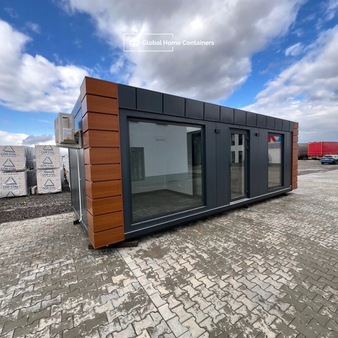 Kontener handlowy pawilon biurowy usługowy 8x3