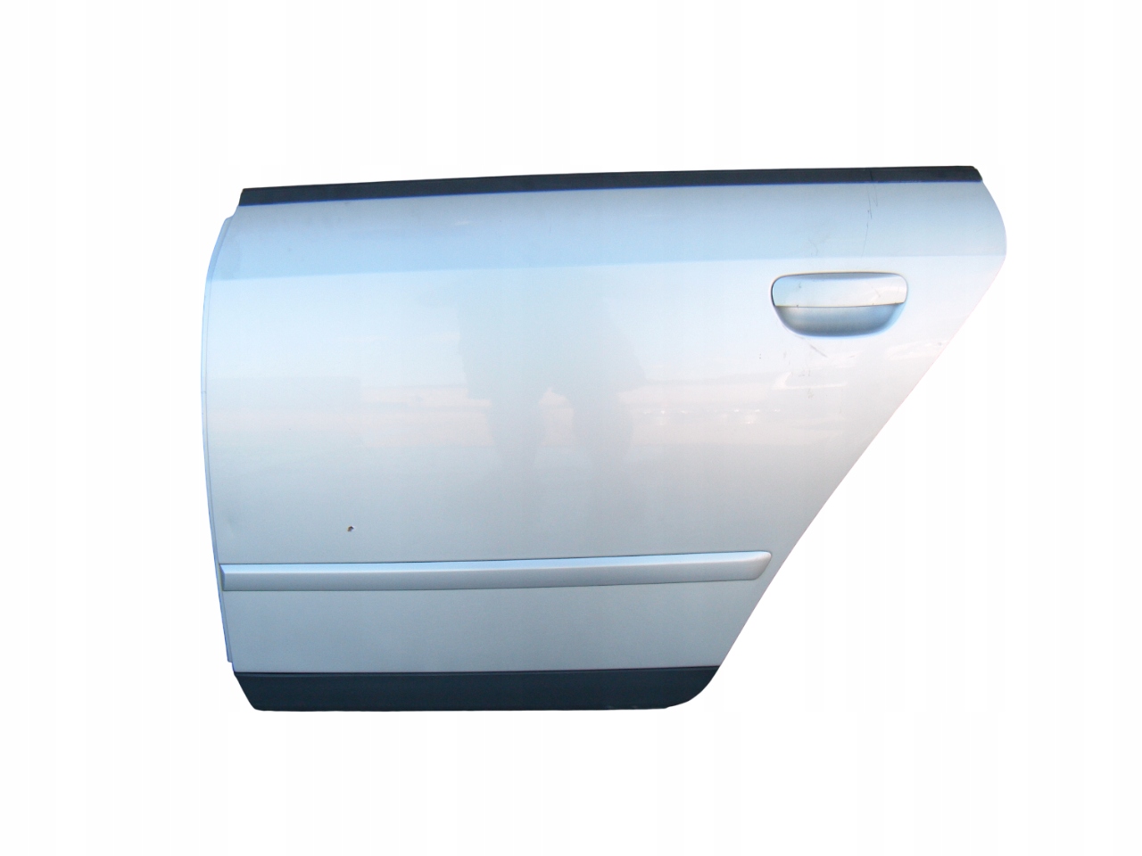 AUDI A4 B6 SEDAN 00- DRZWI LEWY TYŁ