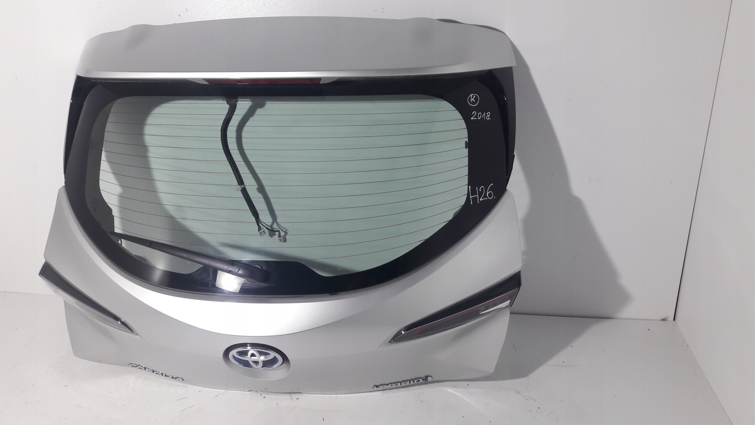 TOYOTA COROLLA E21 rear trunk door HATCHBACK 2018