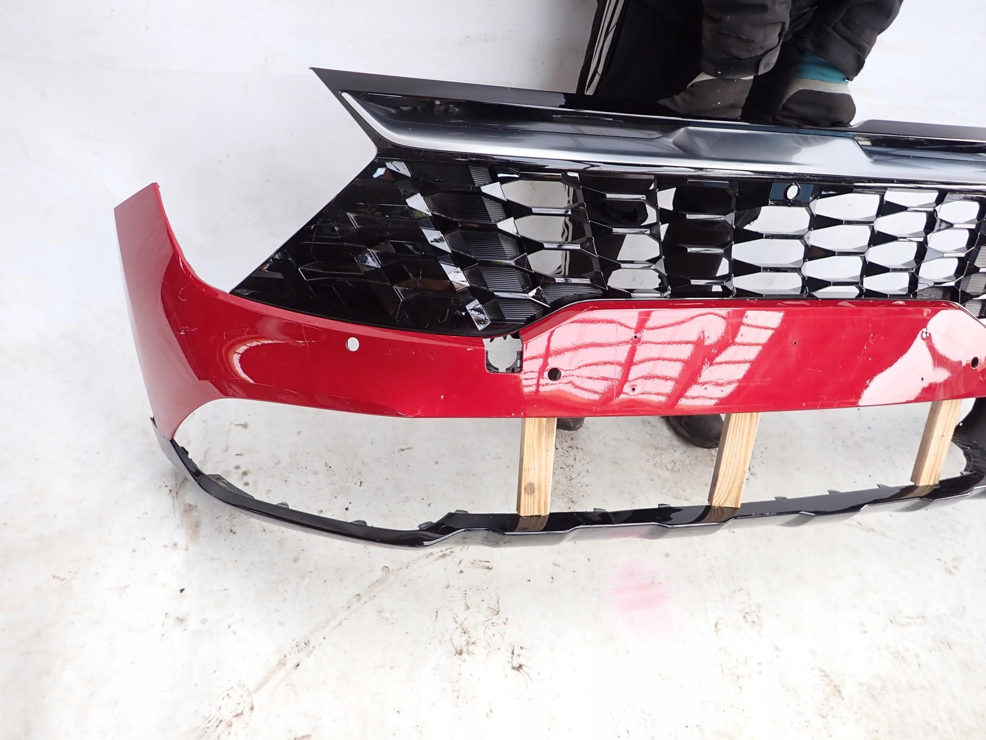 KIA SPORTAGE V 5 21-> bumper front front PDC