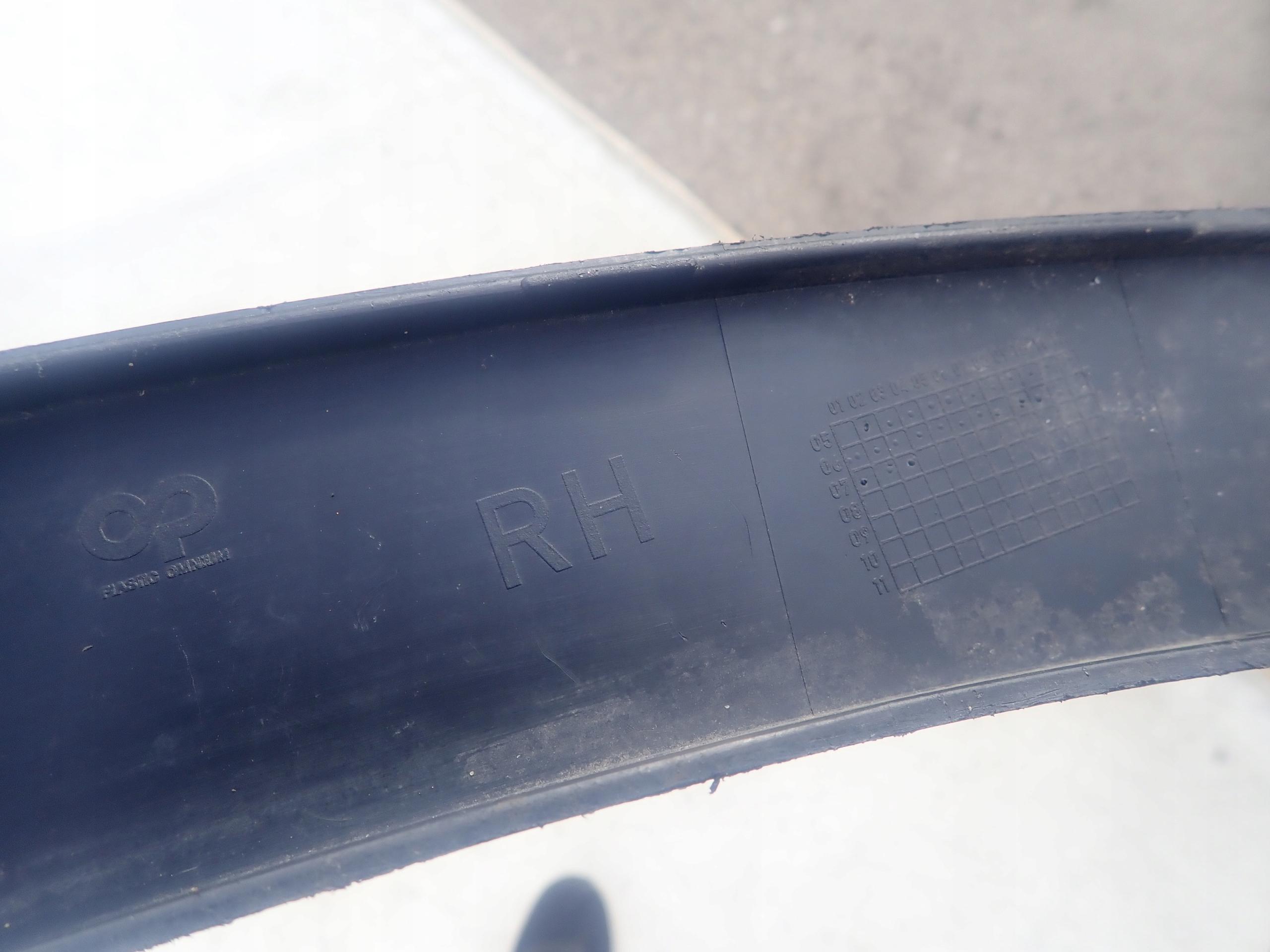 BMW X5 E70 06-> lista sárvédöt jobb far hátso