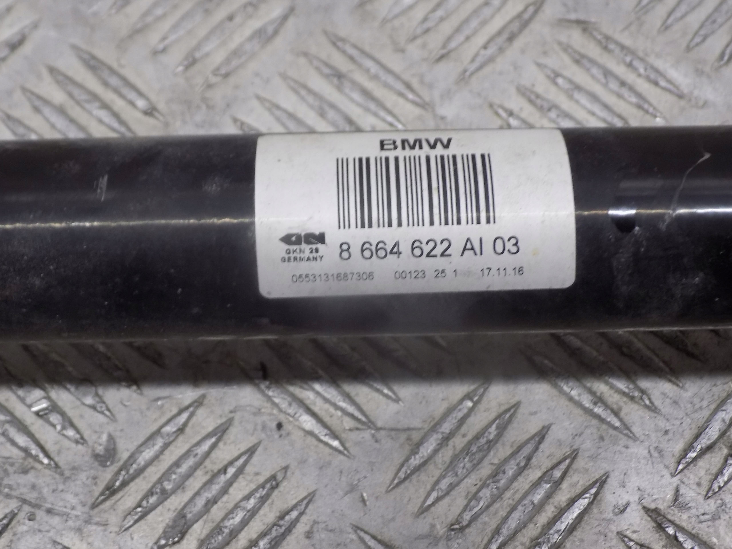 BMW G30 semi-axis rear part right left 8664621 8664622